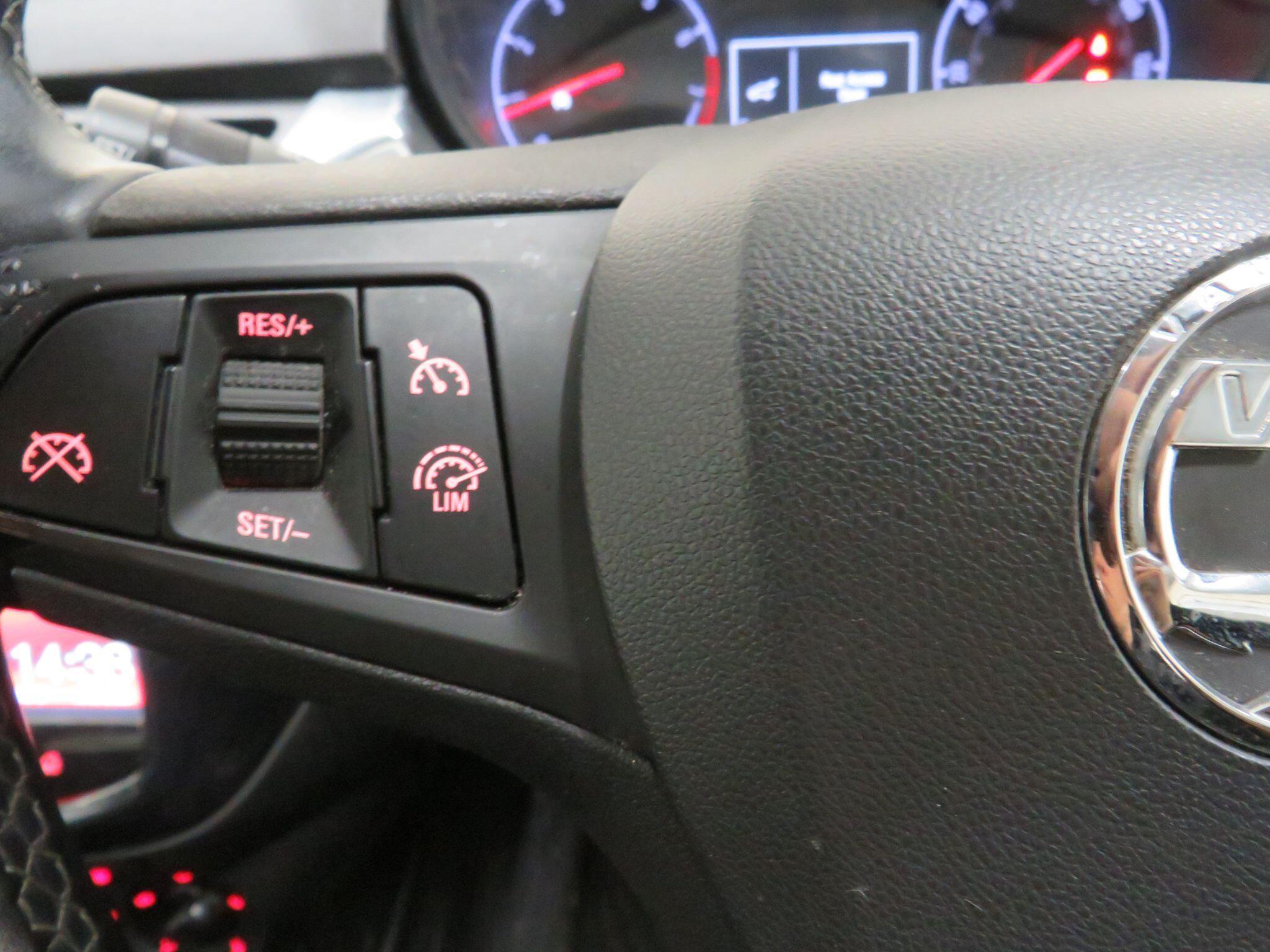 Vauxhall Corsa - Image 16