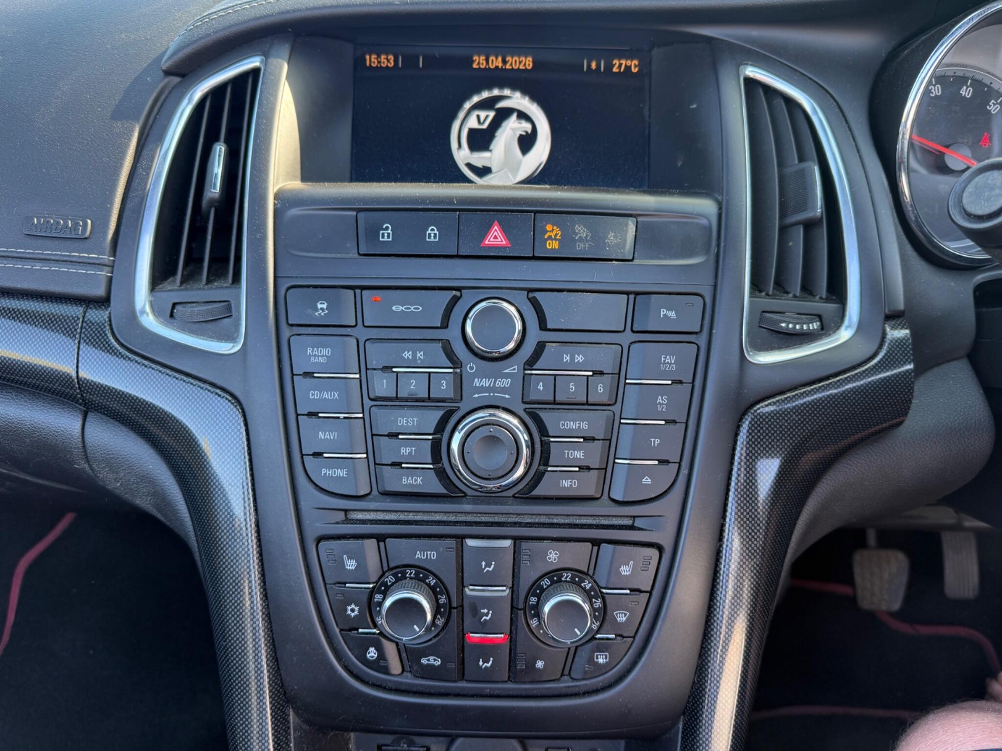 Vauxhall Cascada - Image 20