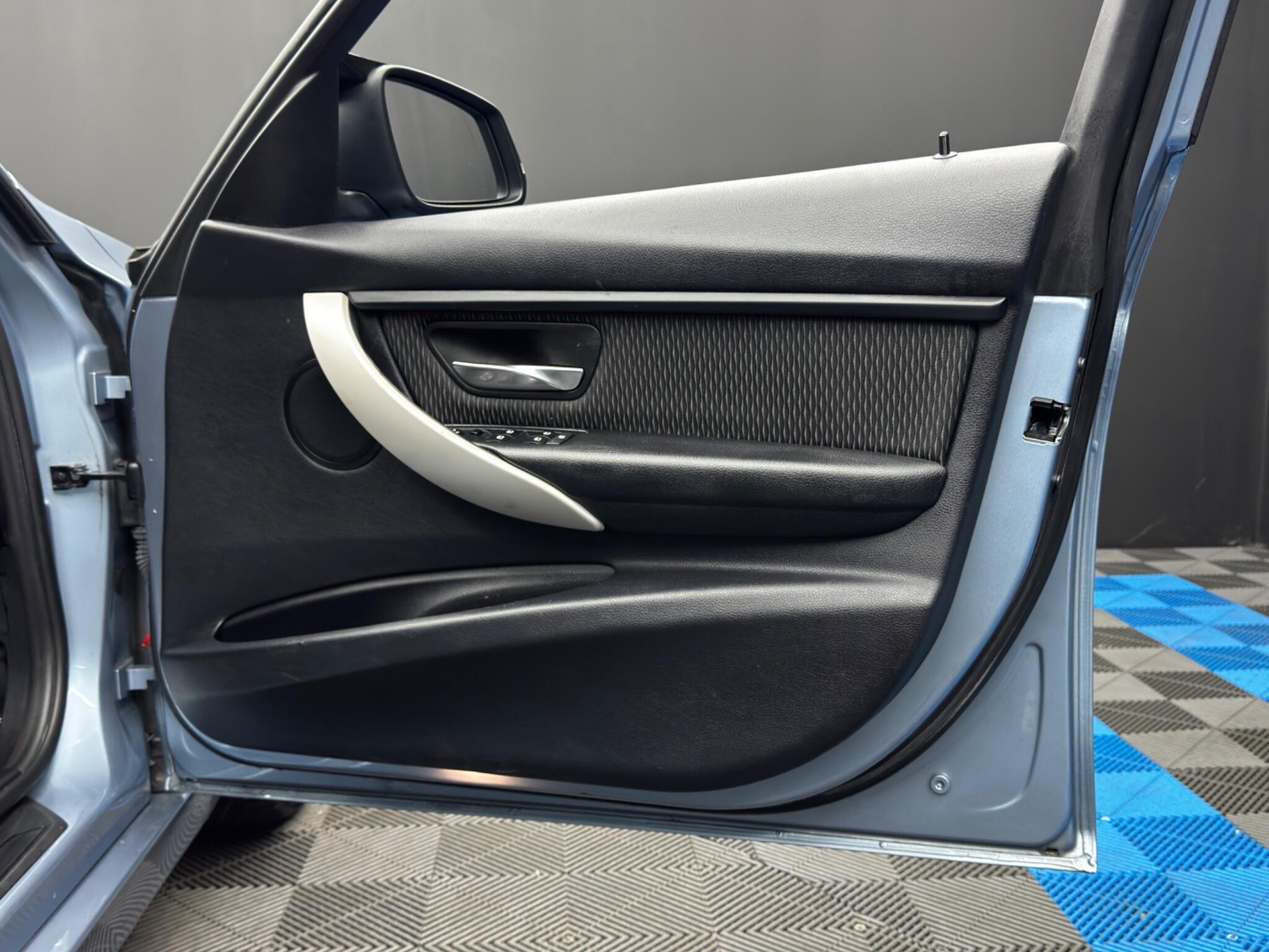 BMW 3 Series - Image 42