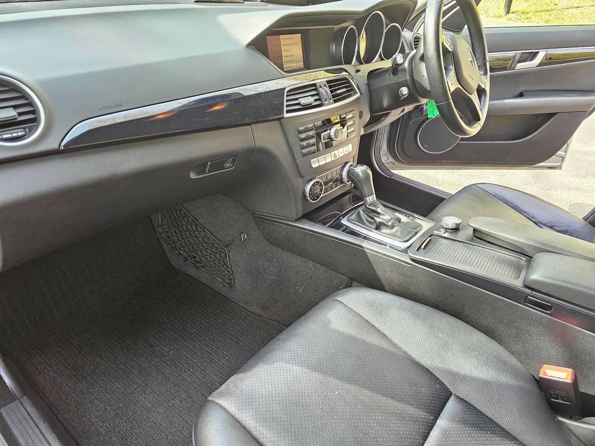 Mercedes C Class - Image 27