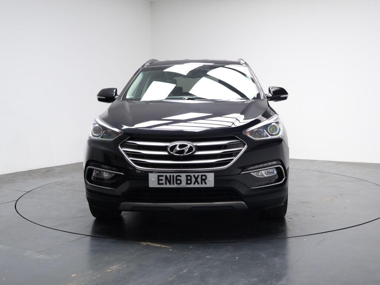 Hyundai Santa Fe - Image 2