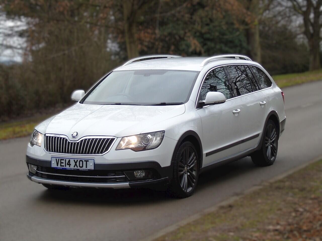 Skoda Superb - Image 23