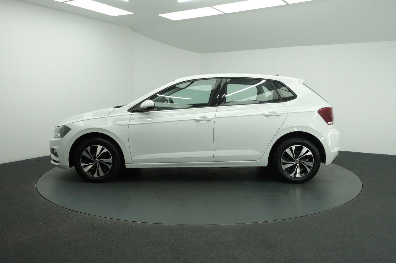 Volkswagen Polo - Image 4