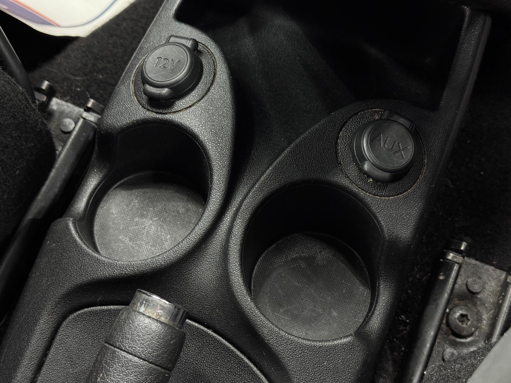 Citroen C3 Picasso - Image 23