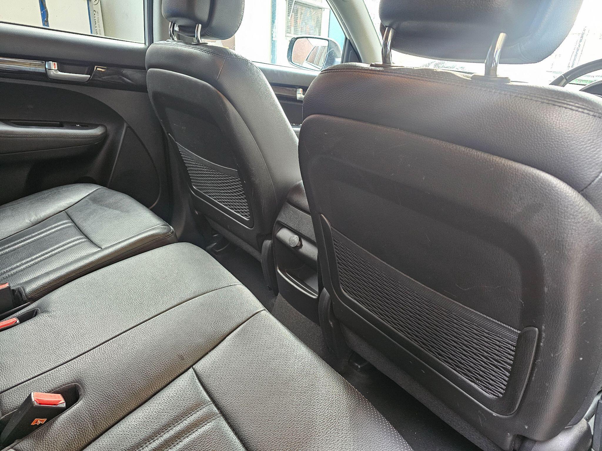 Kia Sorento - Image 32