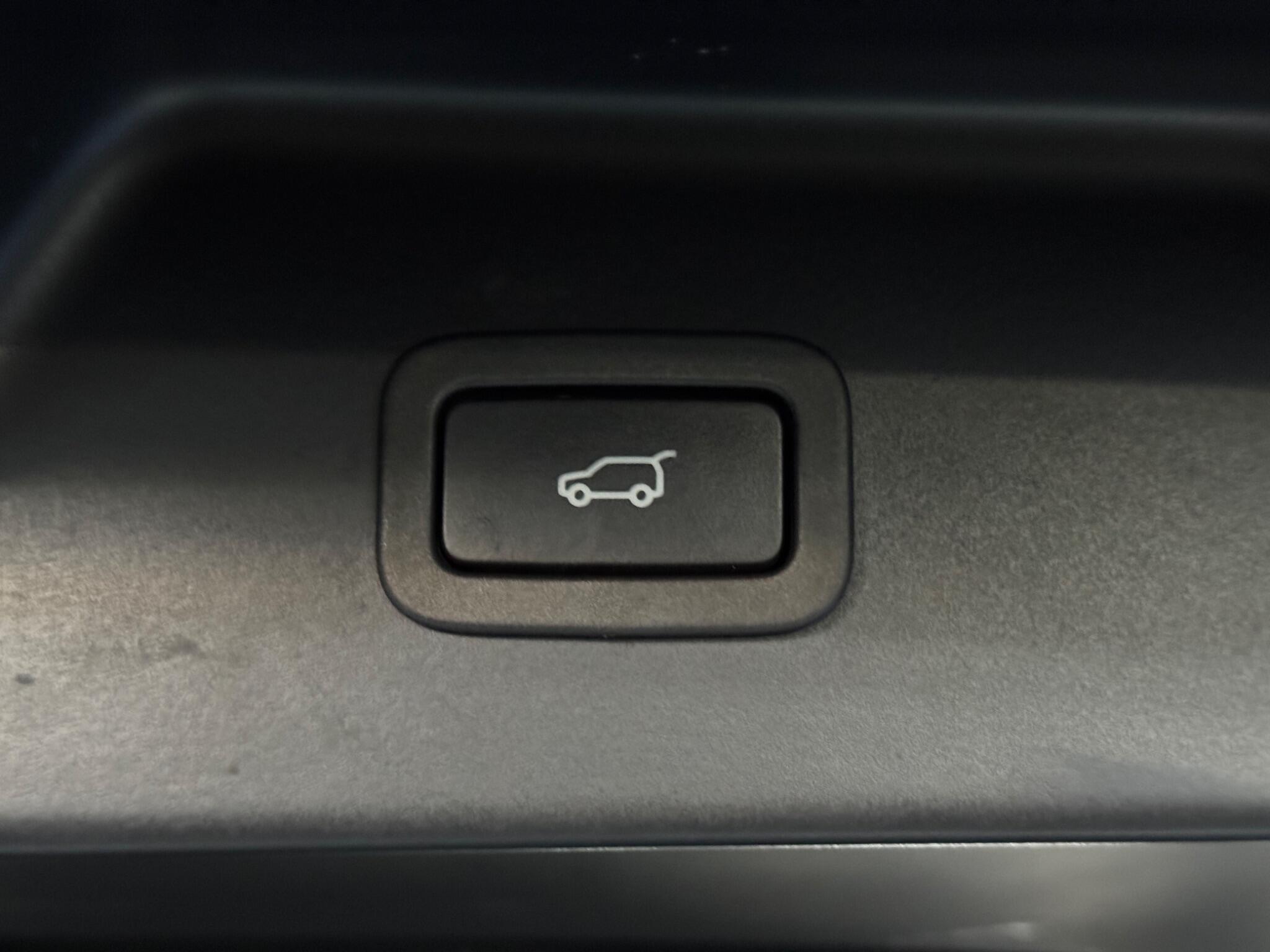 Land Rover Range Rover - Image 32