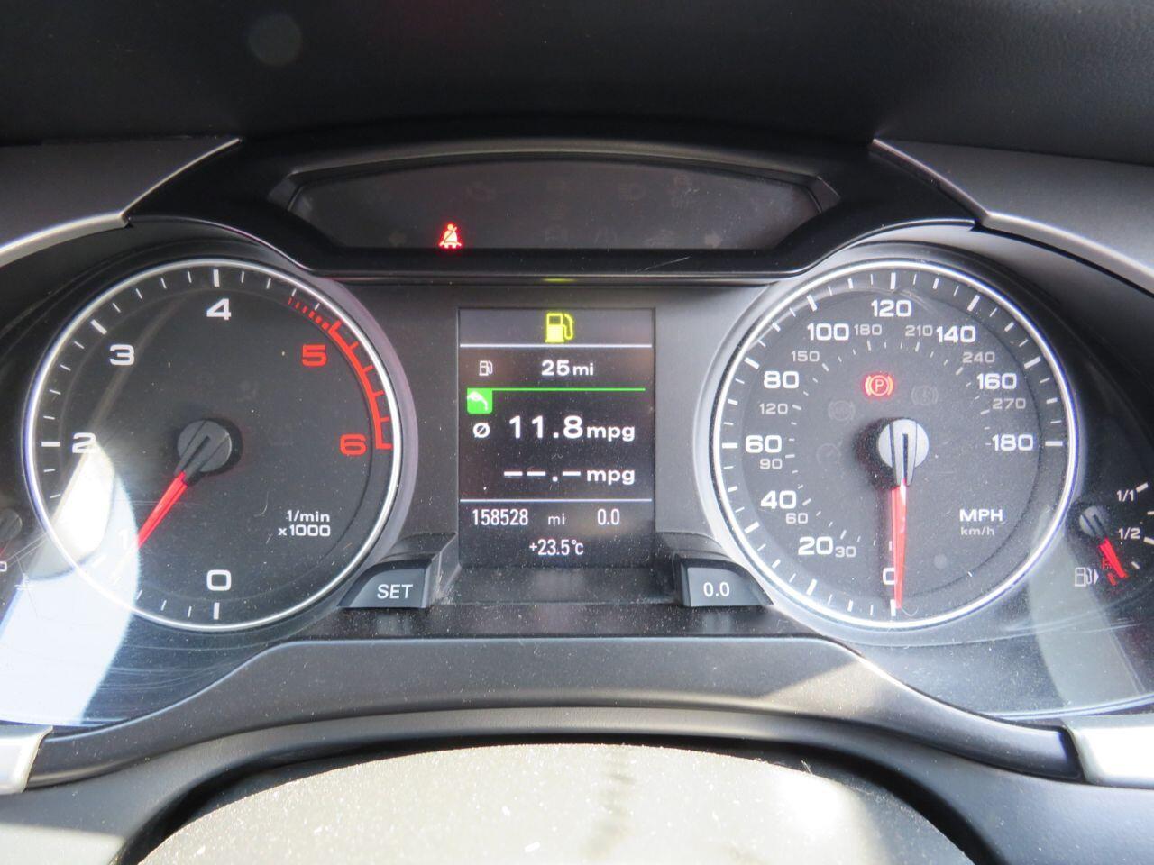 Audi A4 - Image 12
