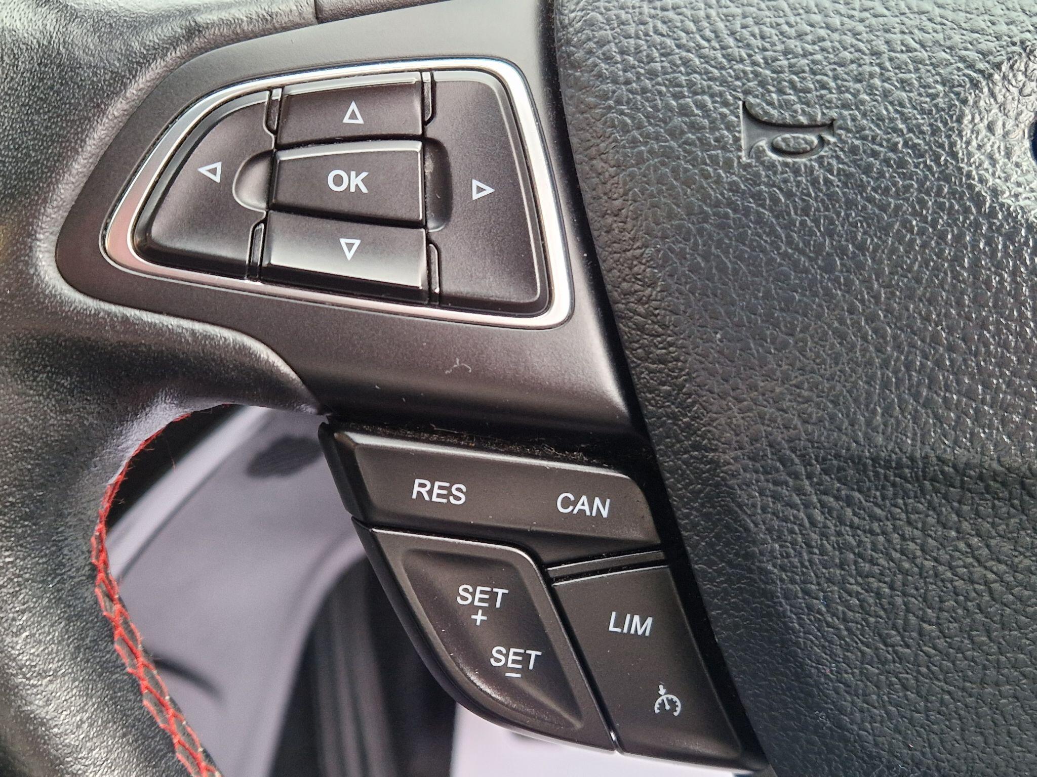 Ford Kuga - Image 48