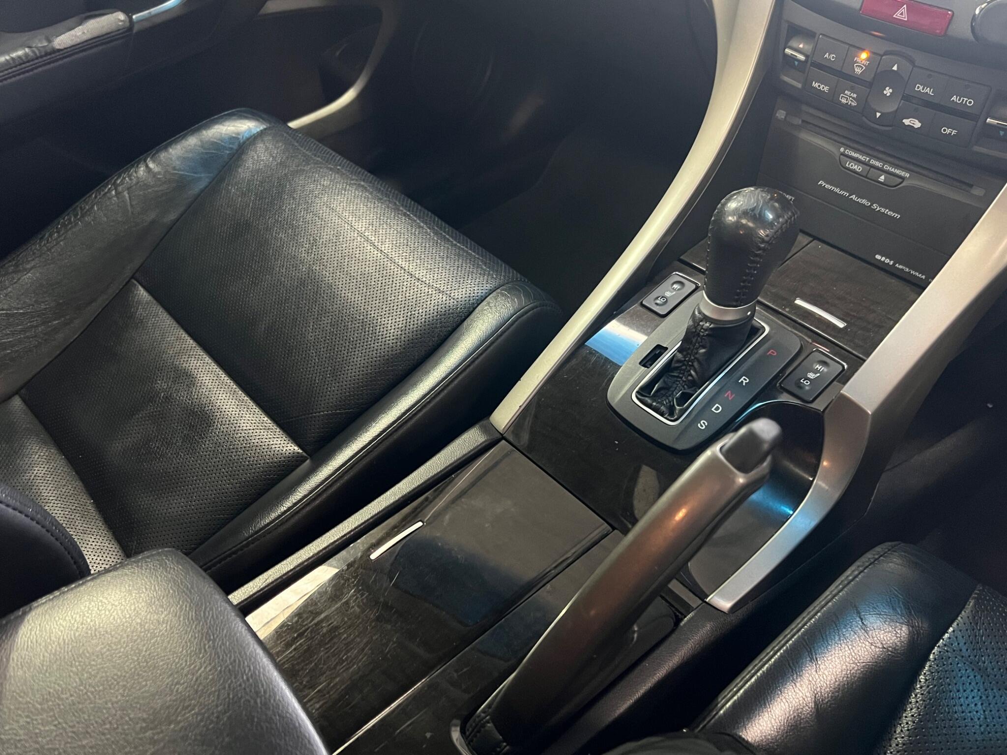 Honda Accord - Image 14