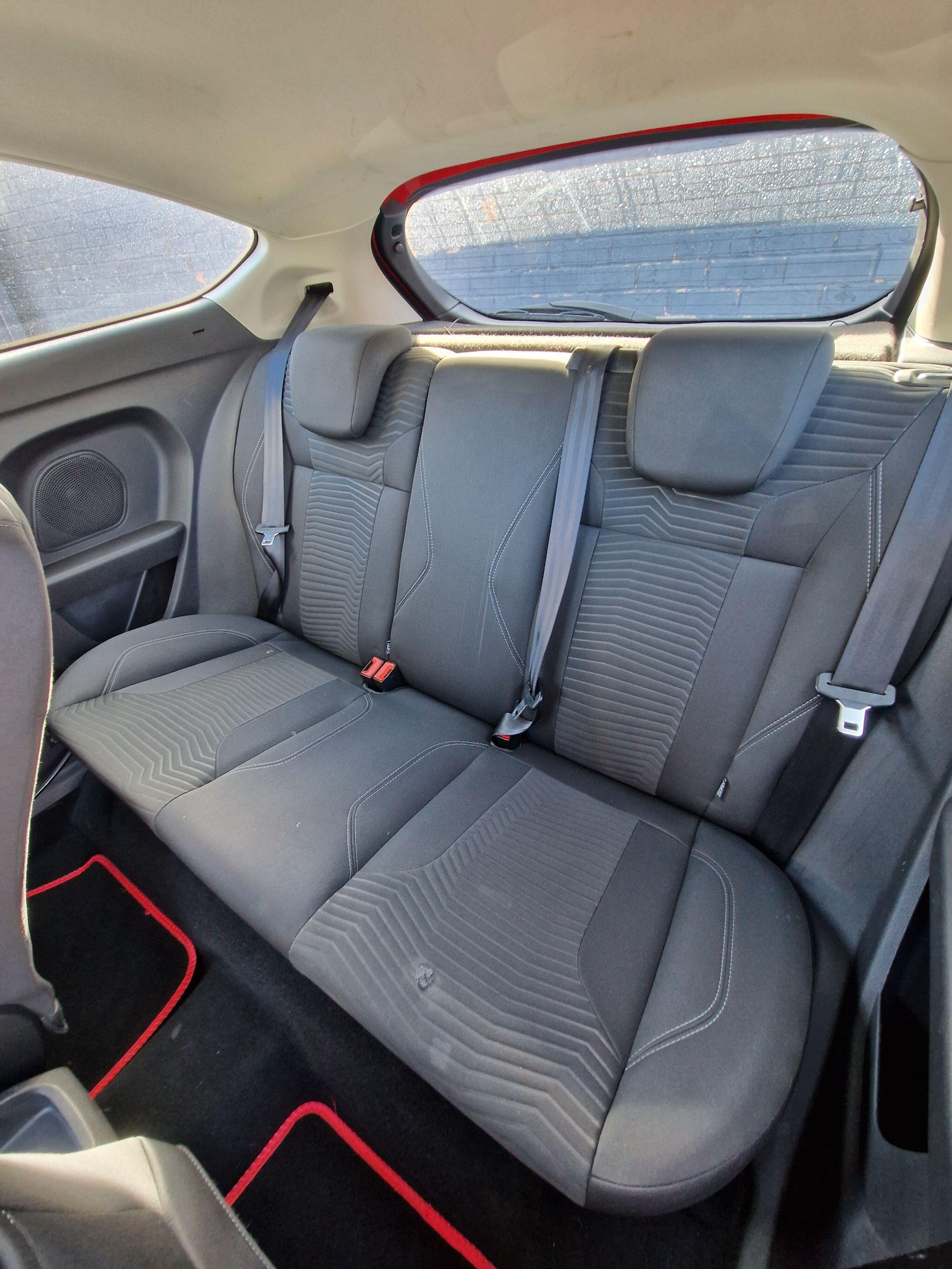 Ford Fiesta - Image 37