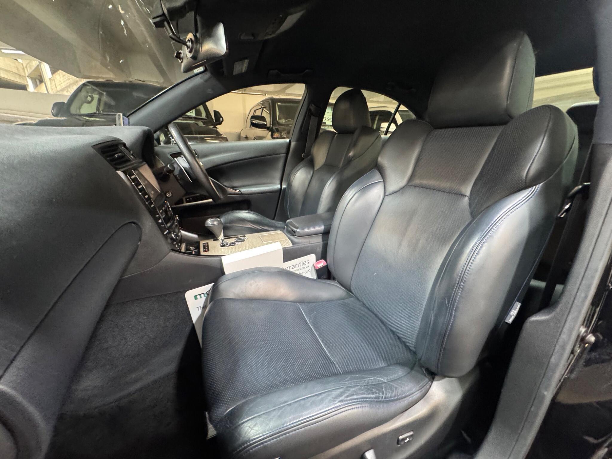 Lexus IS F - Image 10