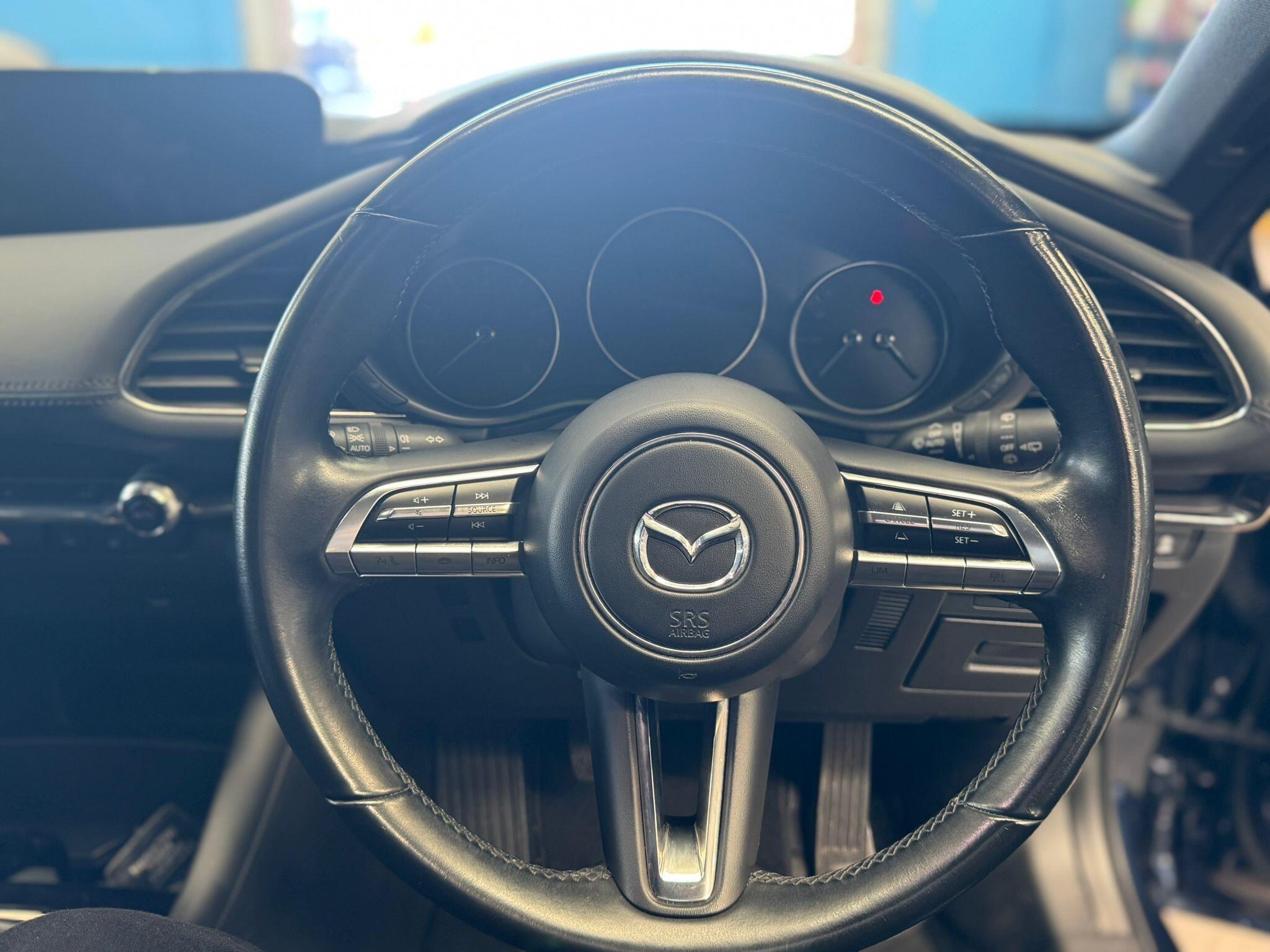 Mazda MAZDA3 - Image 27