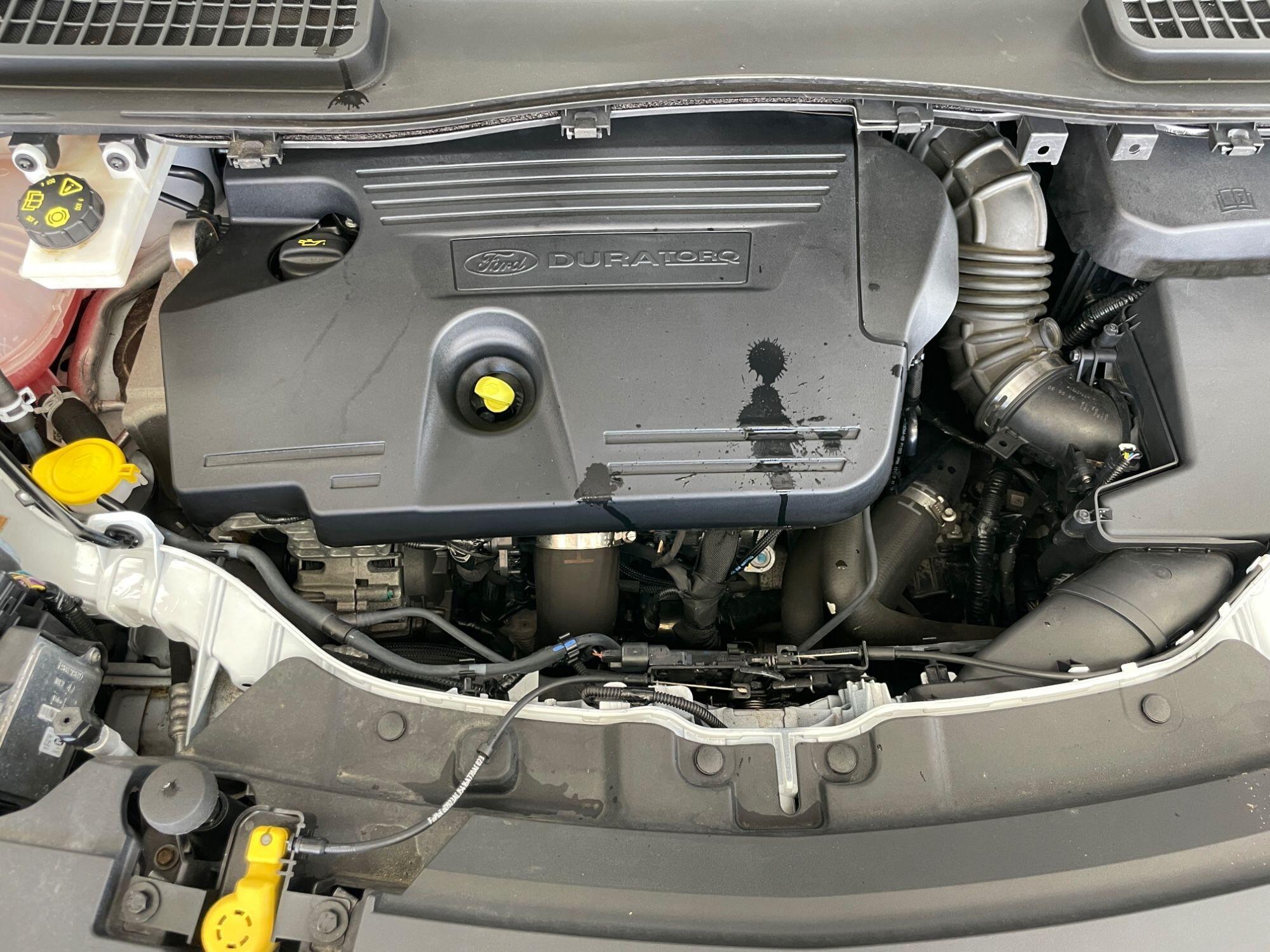 Ford Kuga - Image 18
