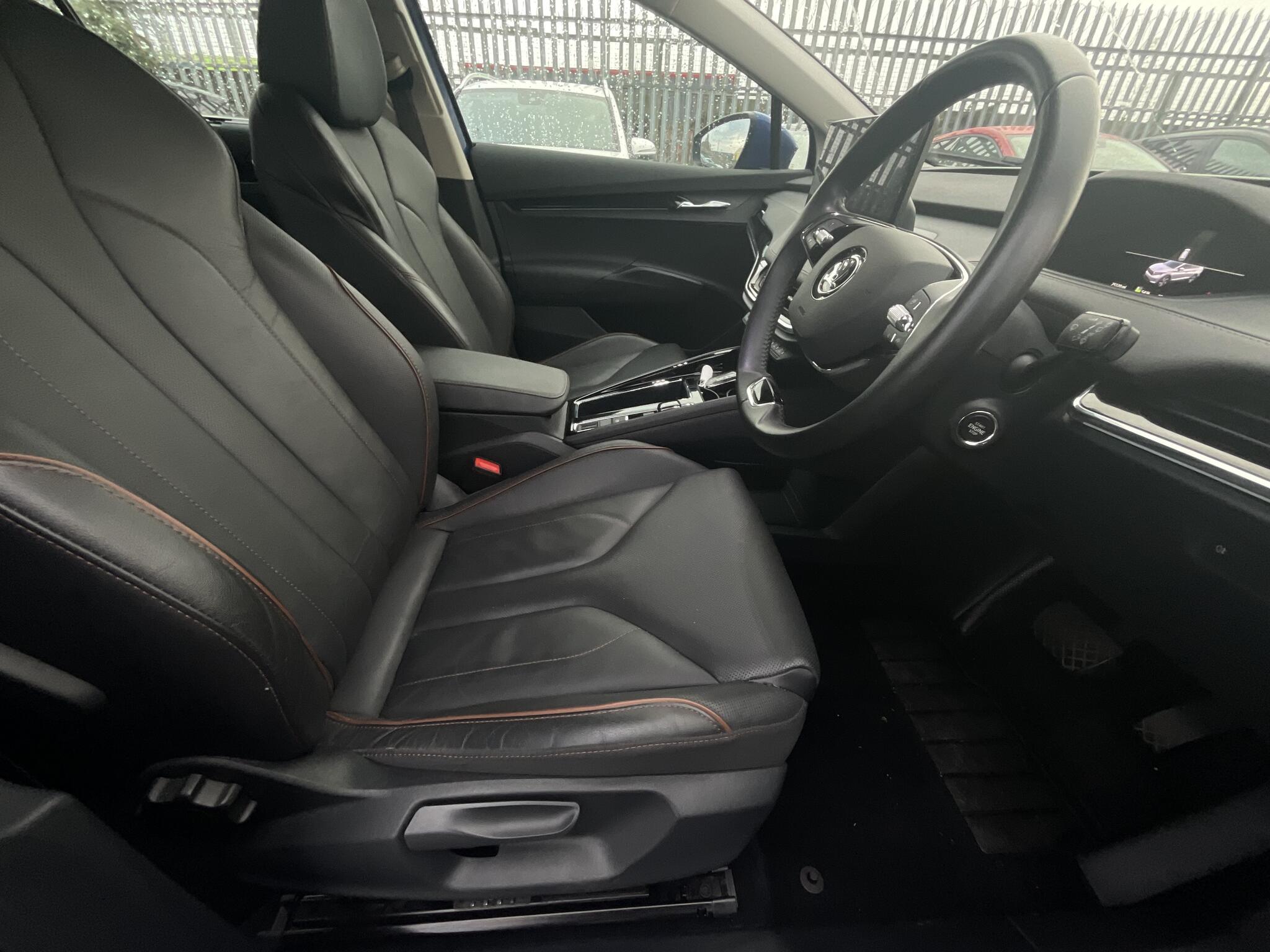 Skoda Enyaq iV - Image 9
