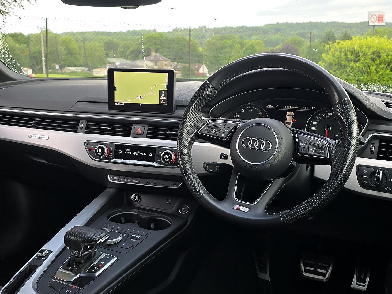 Audi A5 - Image 18