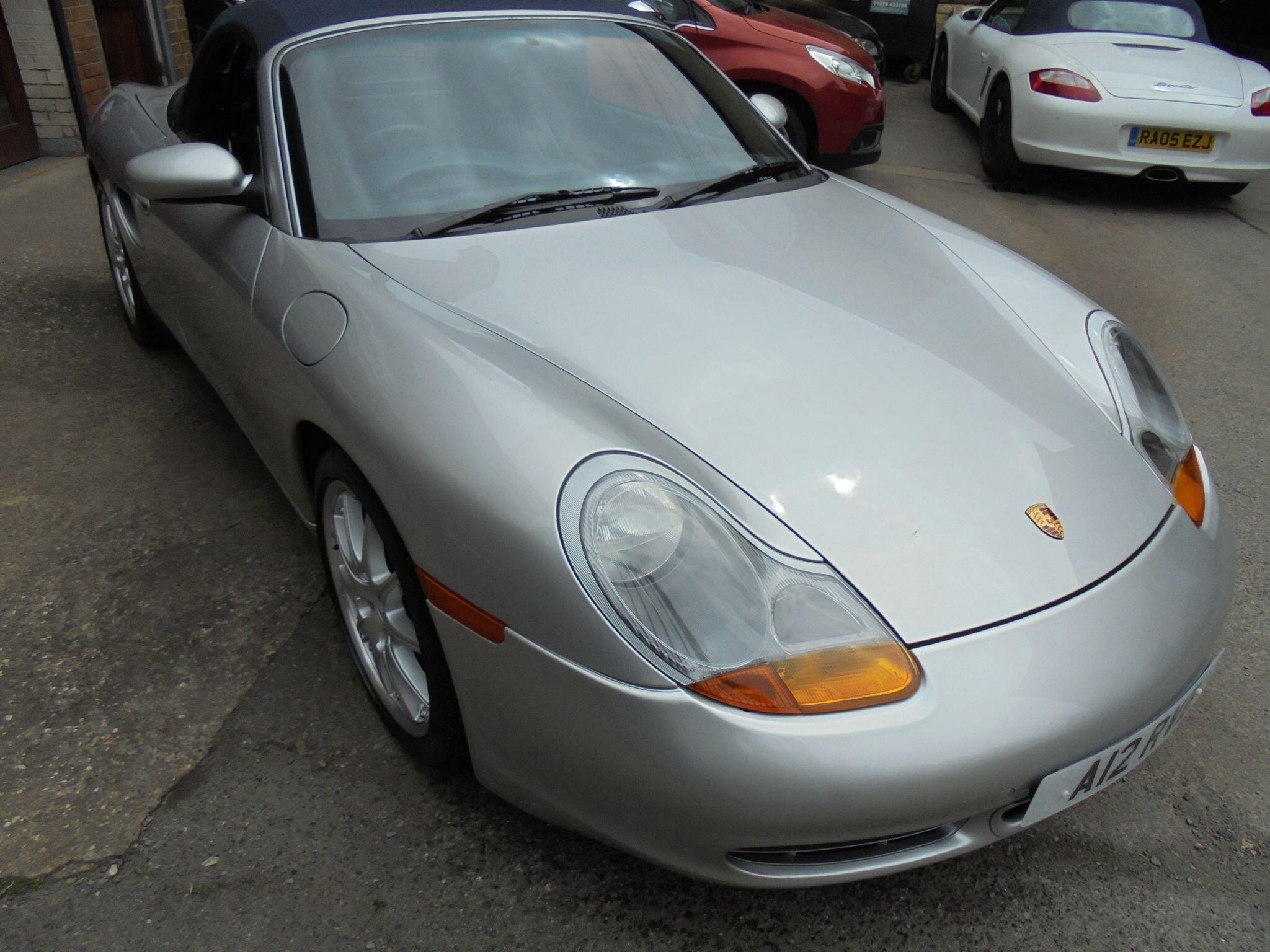 Porsche Boxster - Image 15
