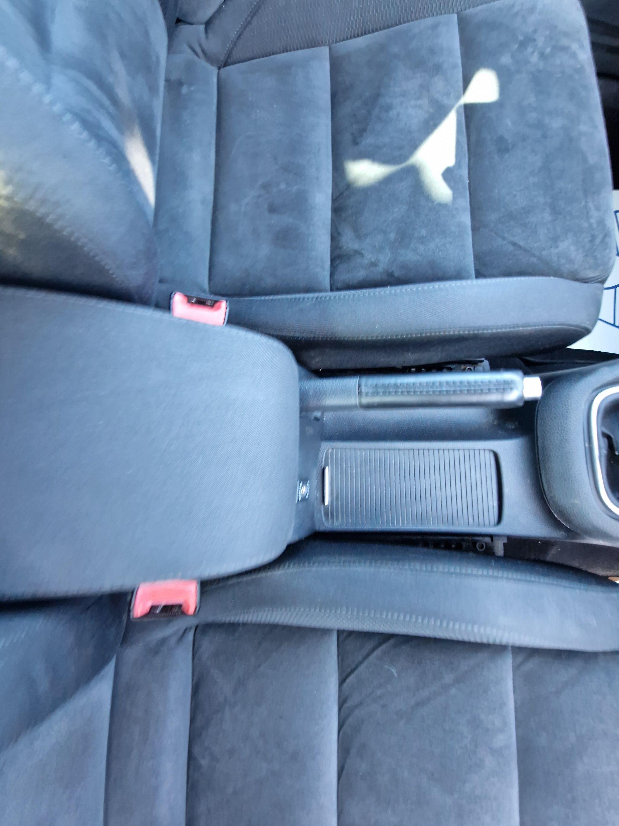 Volkswagen Golf - Image 28