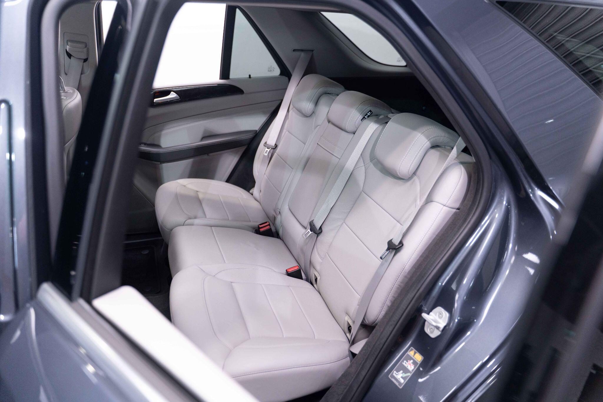Mercedes M Class - Image 11