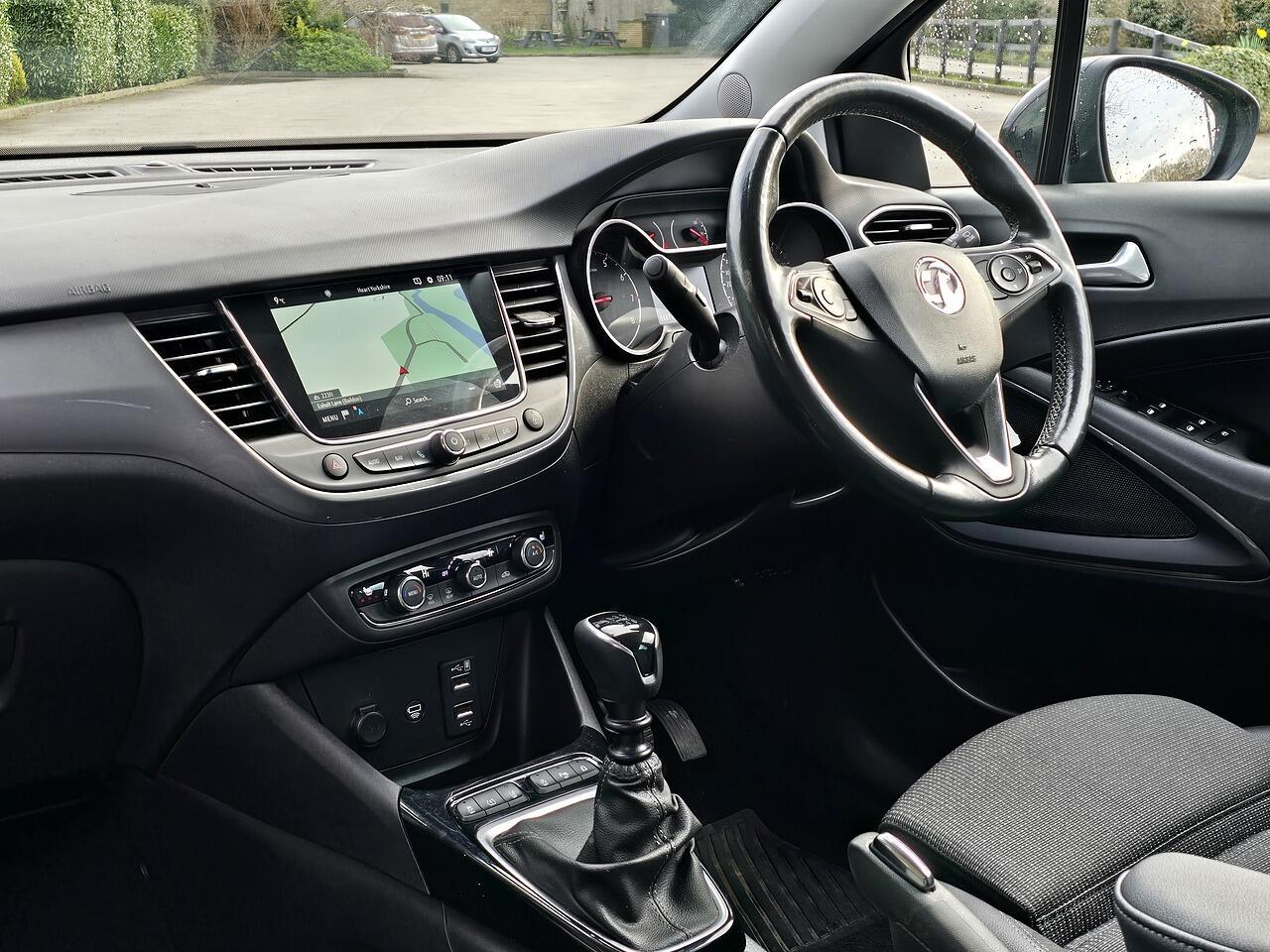 Vauxhall Crossland - Image 4