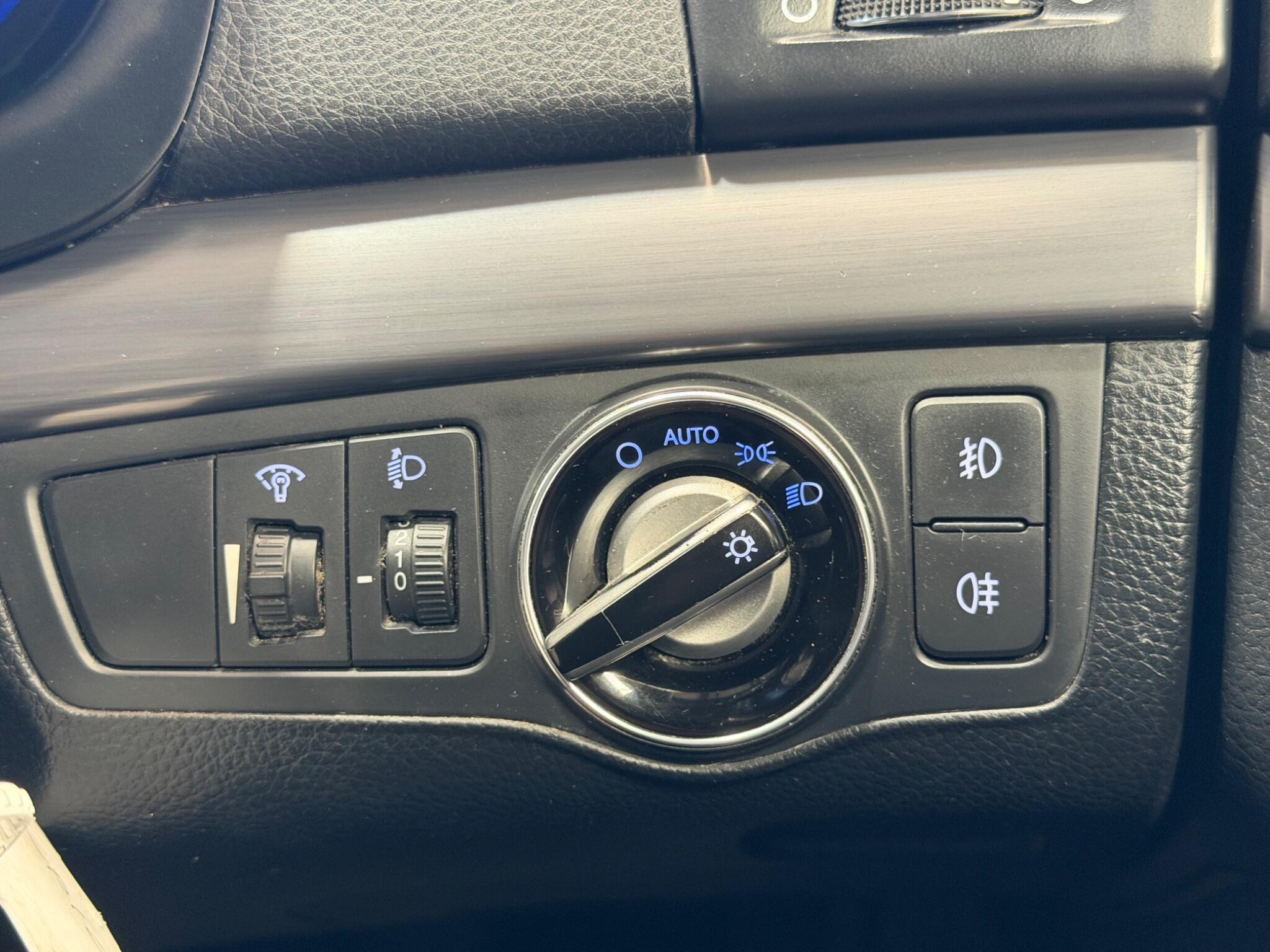 Hyundai i40 - Image 25