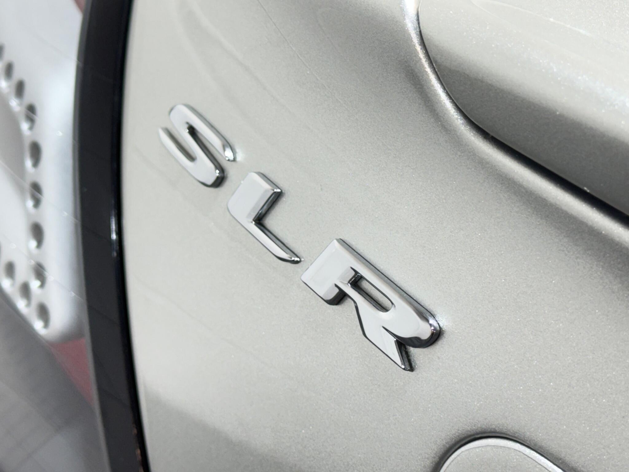 Mercedes SLR McLaren - Image 18