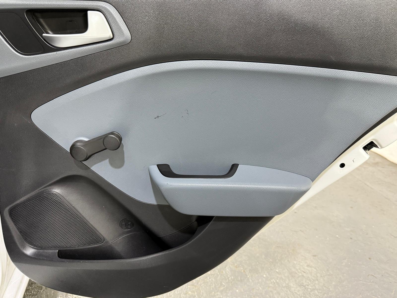 Hyundai i20 - Image 35