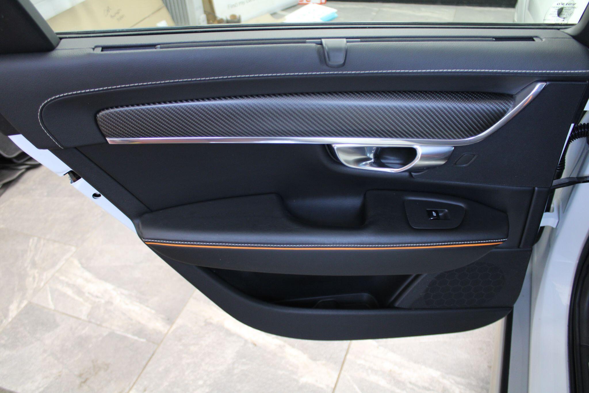 Volvo V90 CROSS COUNTRY - Image 42