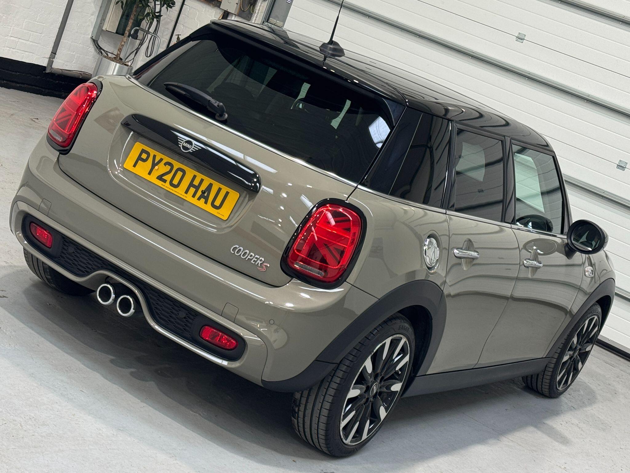 MINI Hatch - Image 25