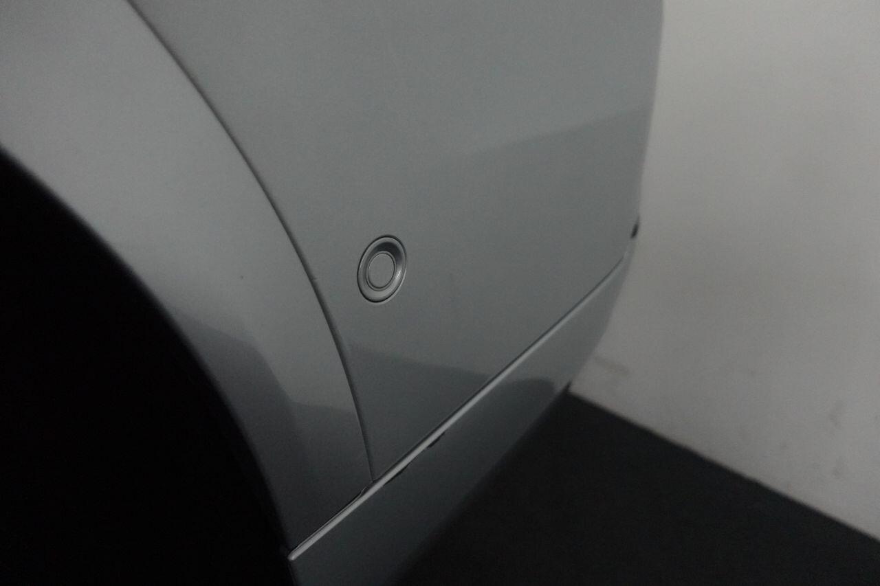 Volvo XC90 - Image 15