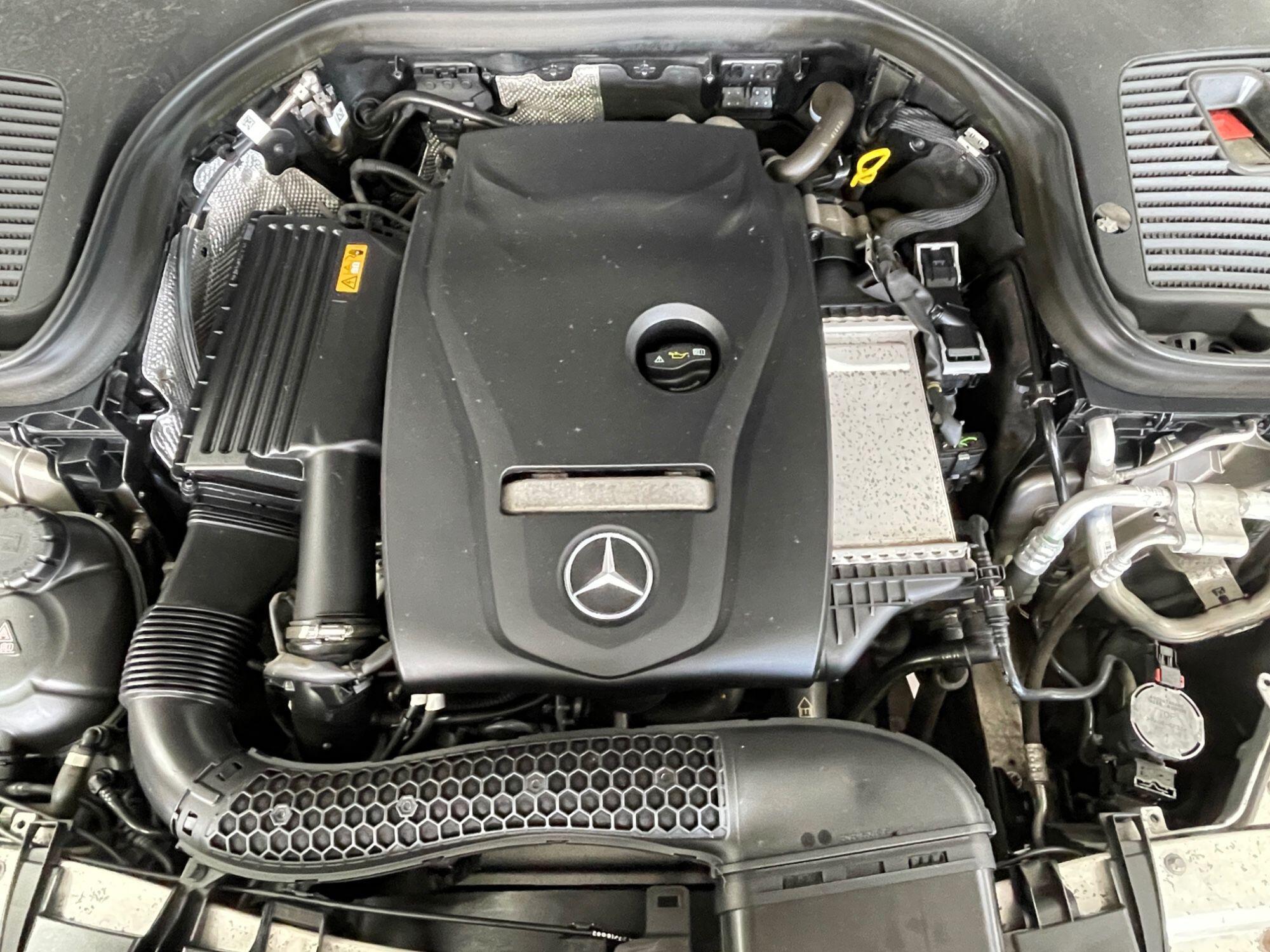 Mercedes GLC COUPE - Image 20