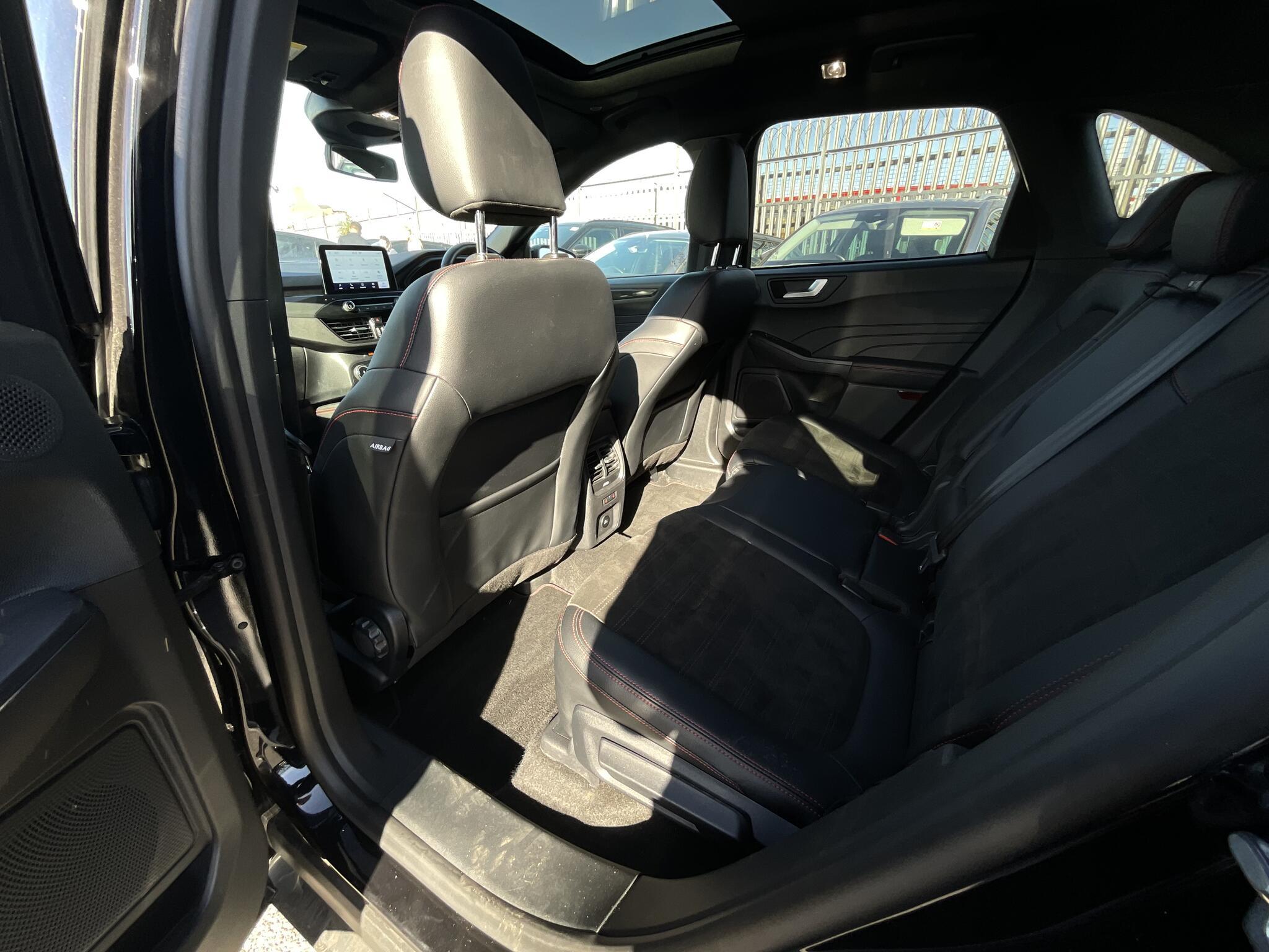 Ford Kuga - Image 13