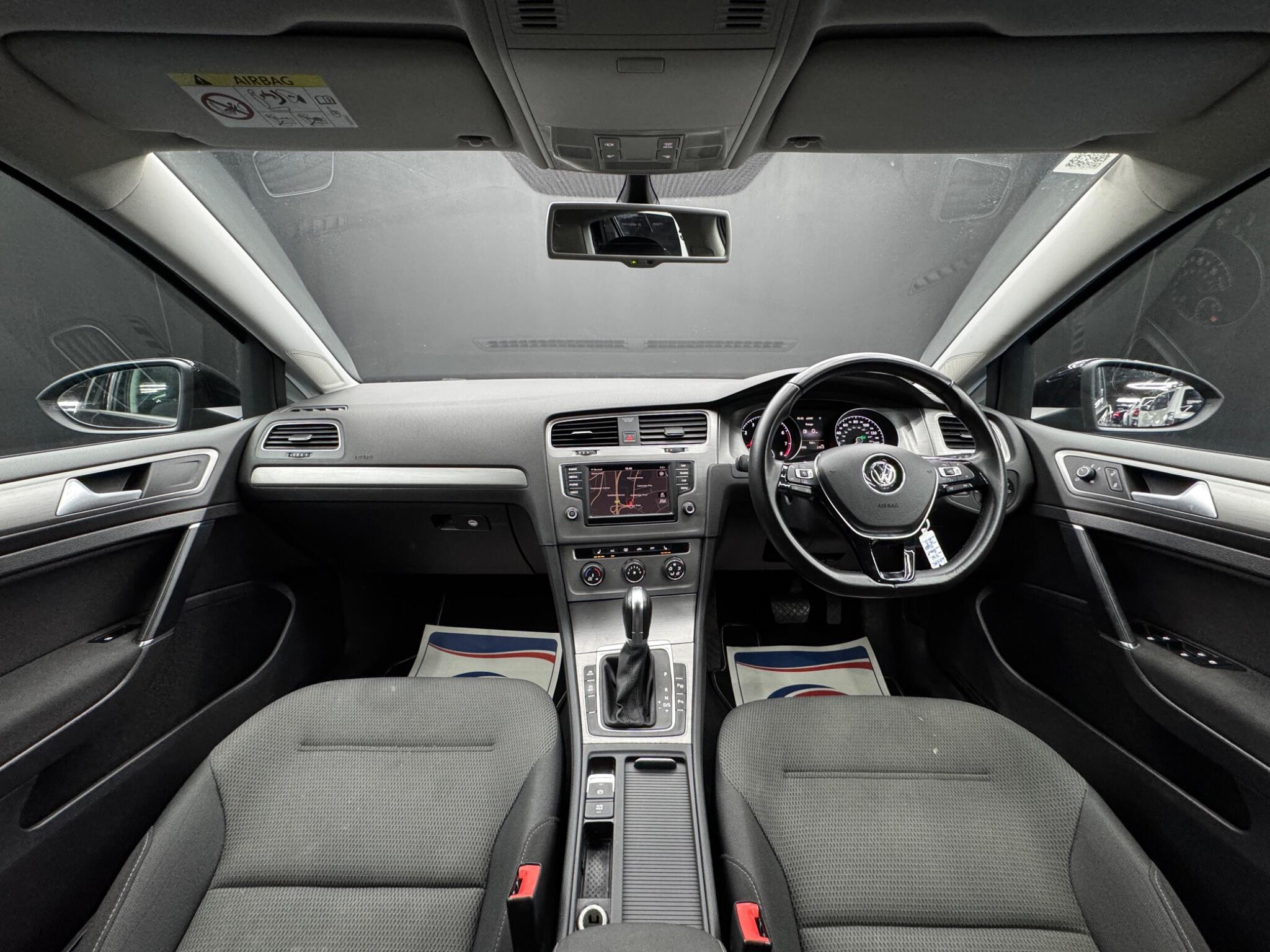 Volkswagen Golf - Image 15