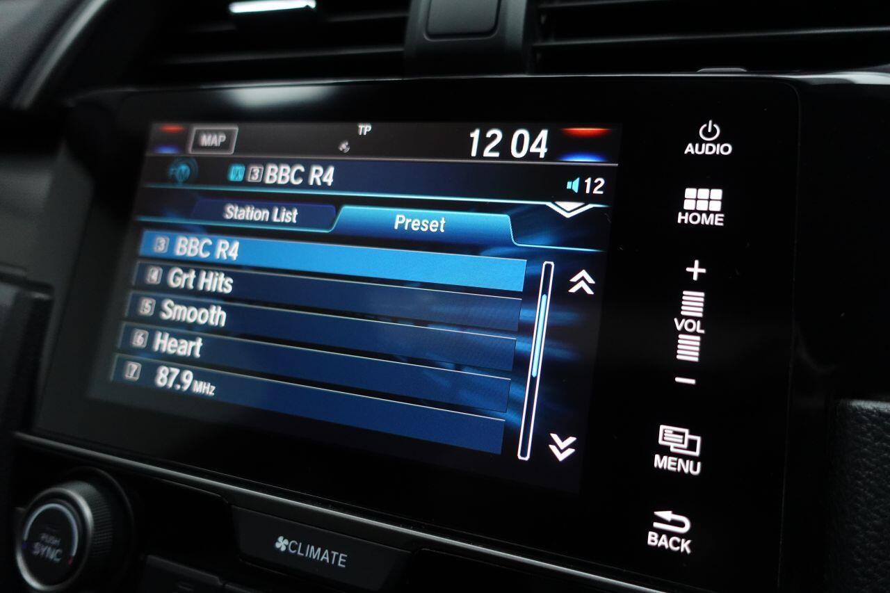 Honda Civic - Image 26