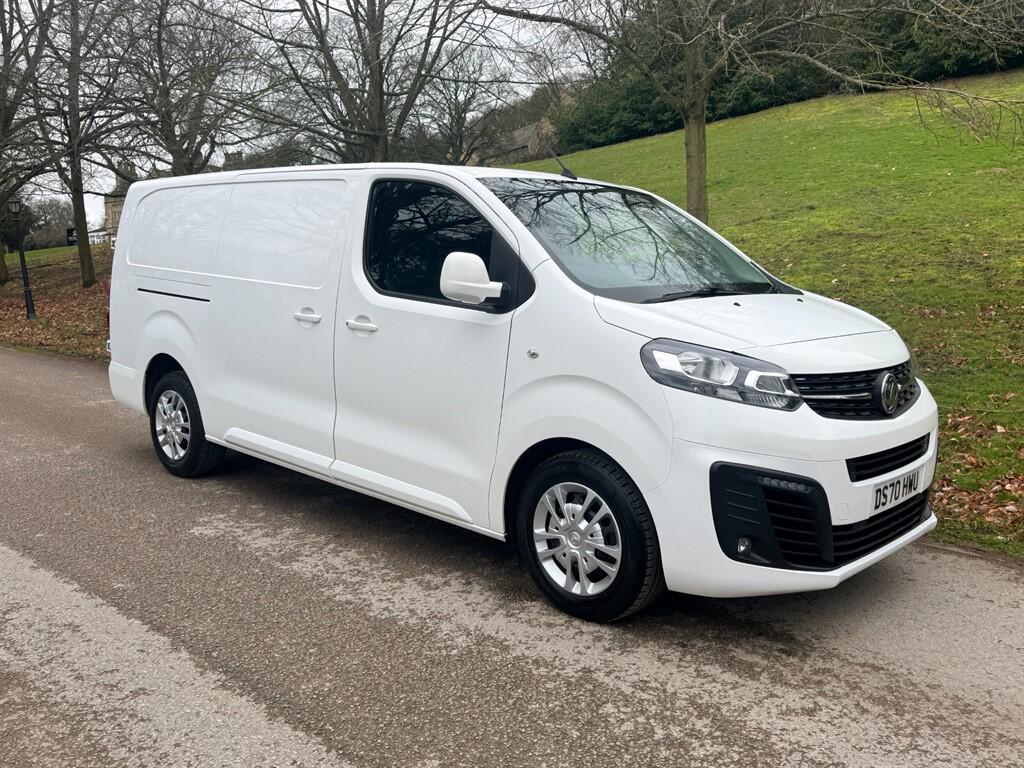 Vauxhall Vivaro - Image 2