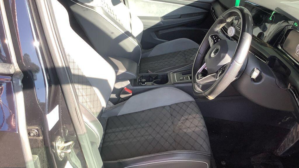 Volkswagen Golf - Image 3