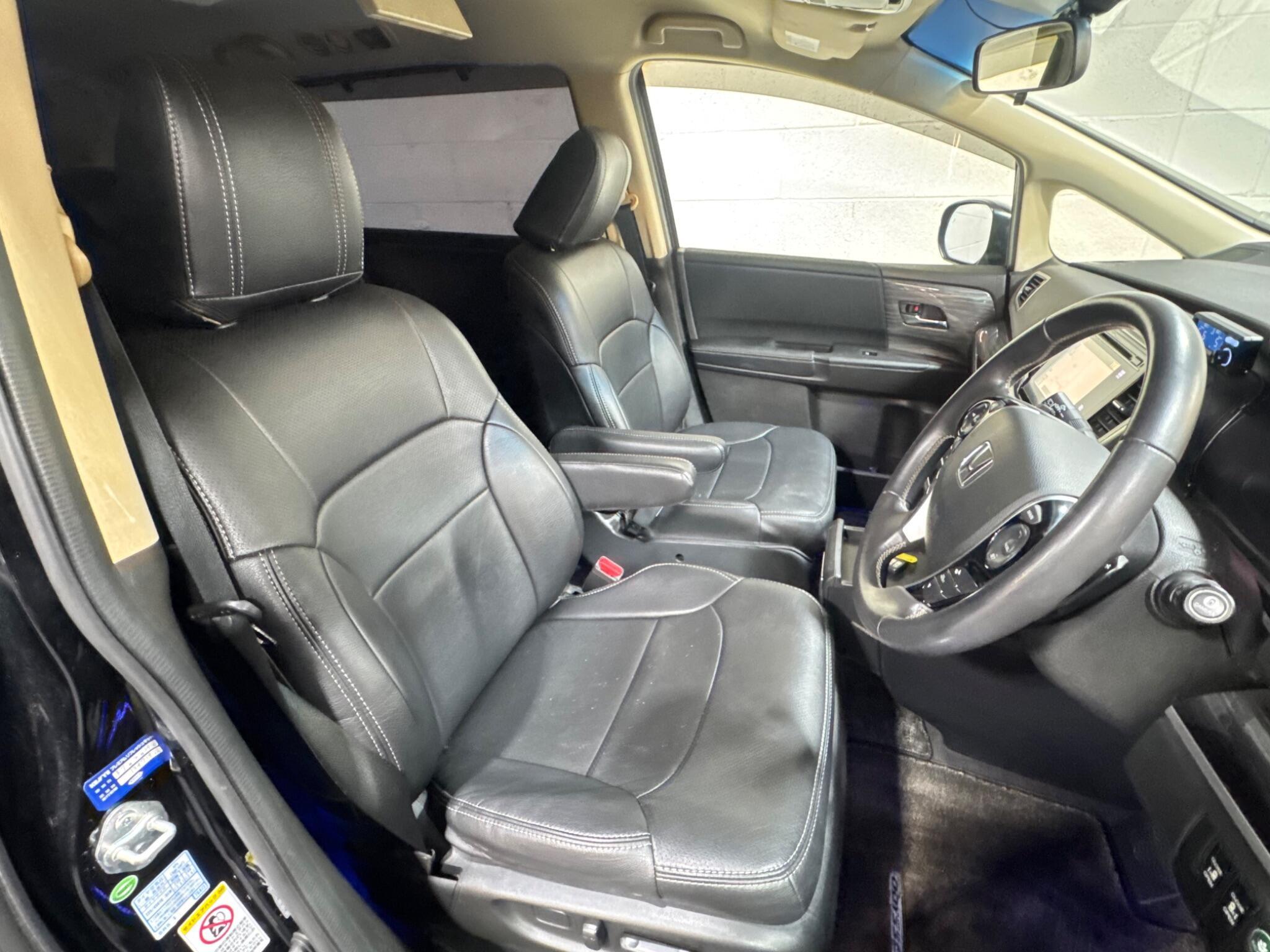 Honda Odyssey - Image 8