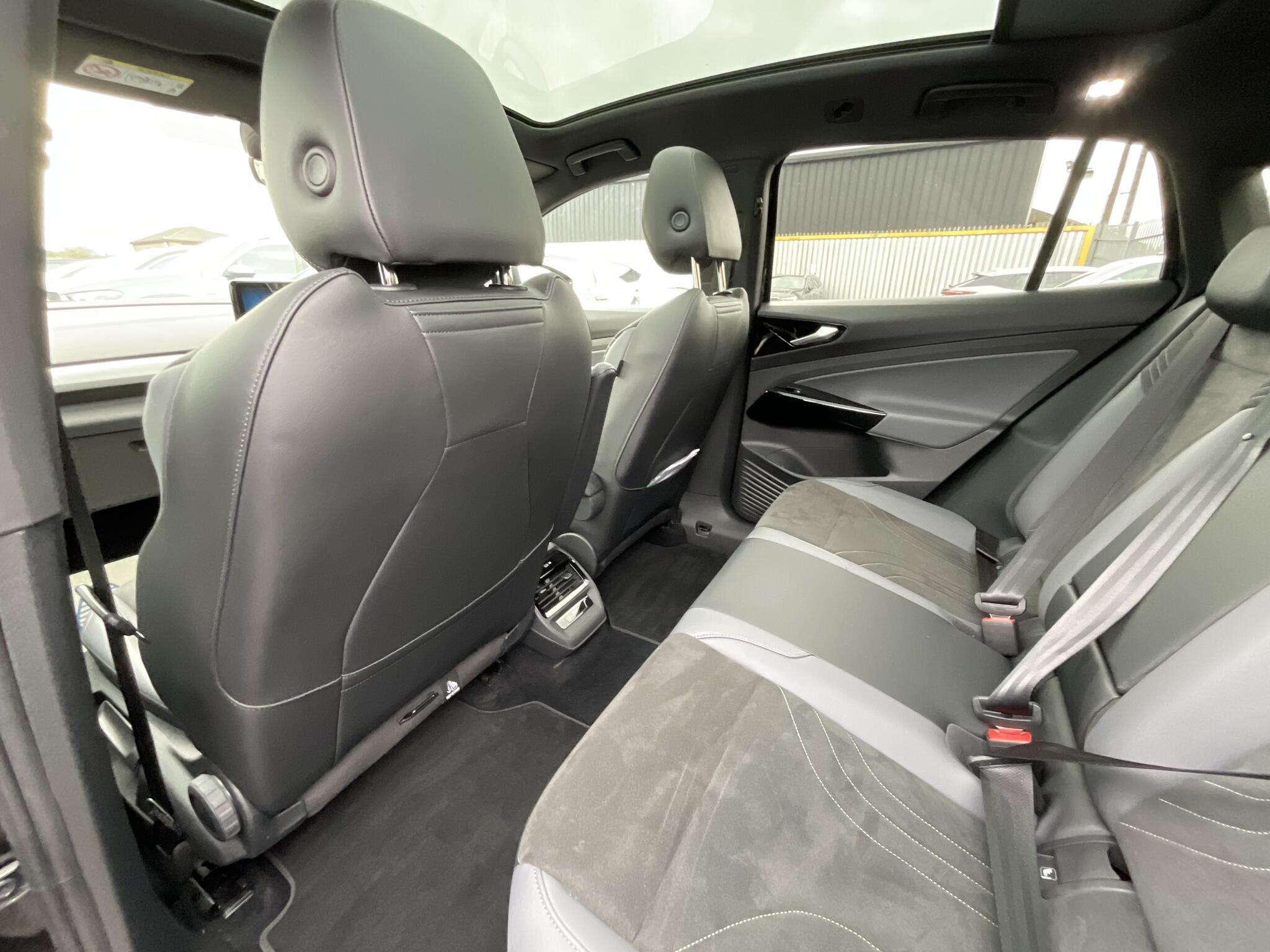 Volkswagen Id5 - Image 13