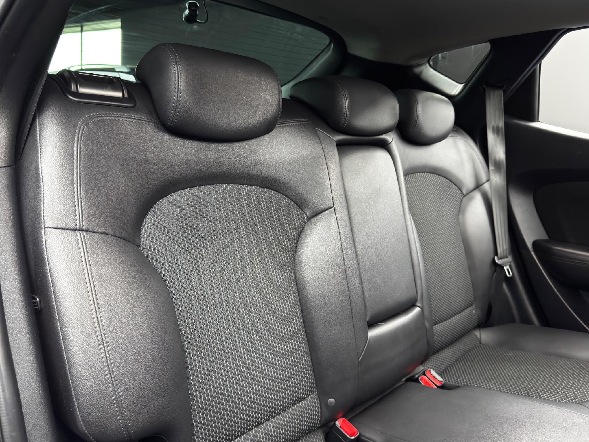 Hyundai ix35 - Image 15