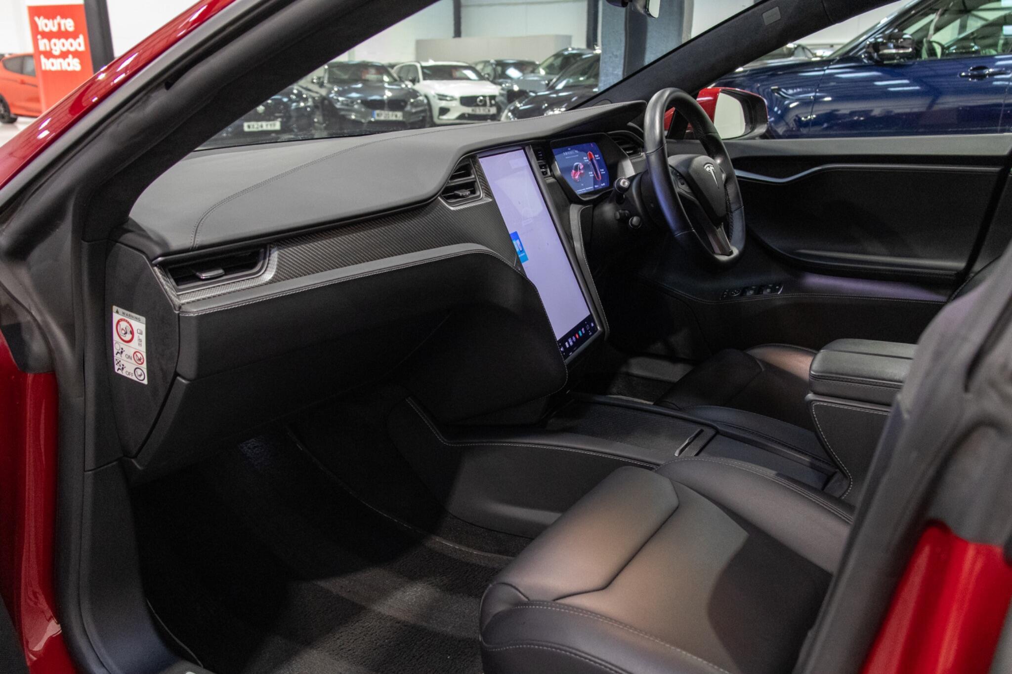 Tesla Model S - Image 13