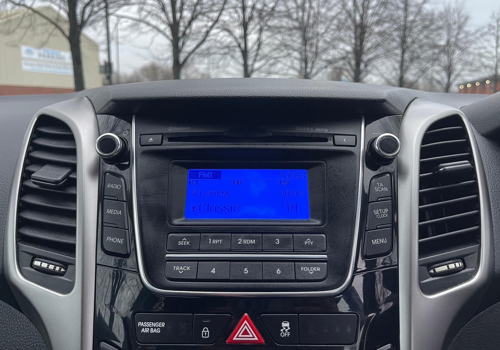 Hyundai i30 - Image 37