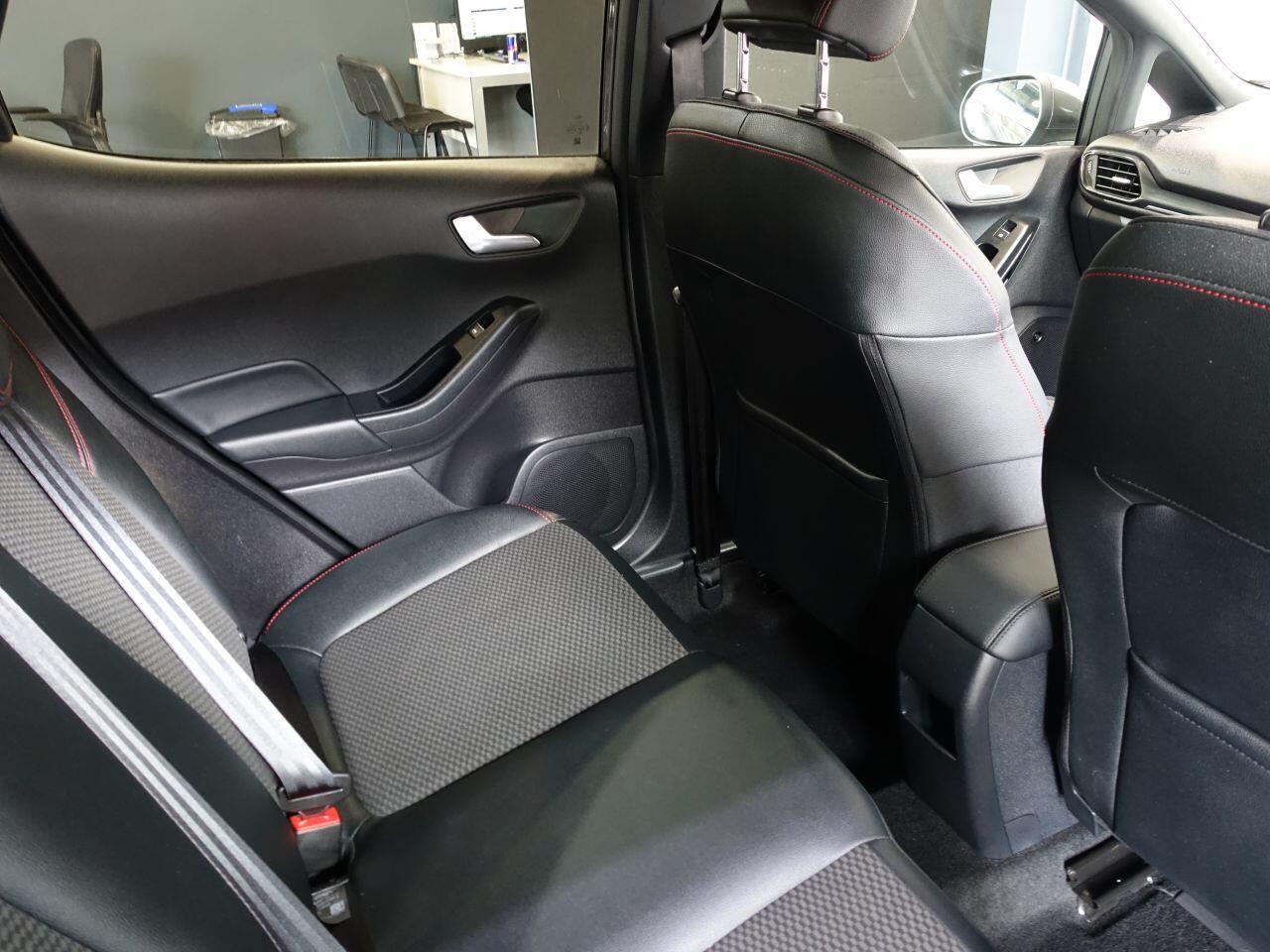 Ford Fiesta - Image 15