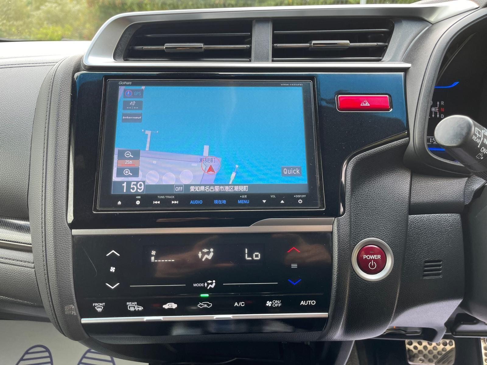 Honda FIT - Image 39