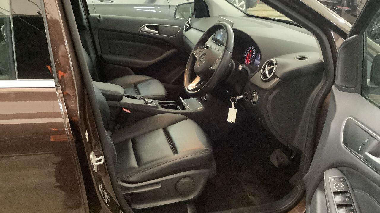 Mercedes-benz B-CLASS - Image 5