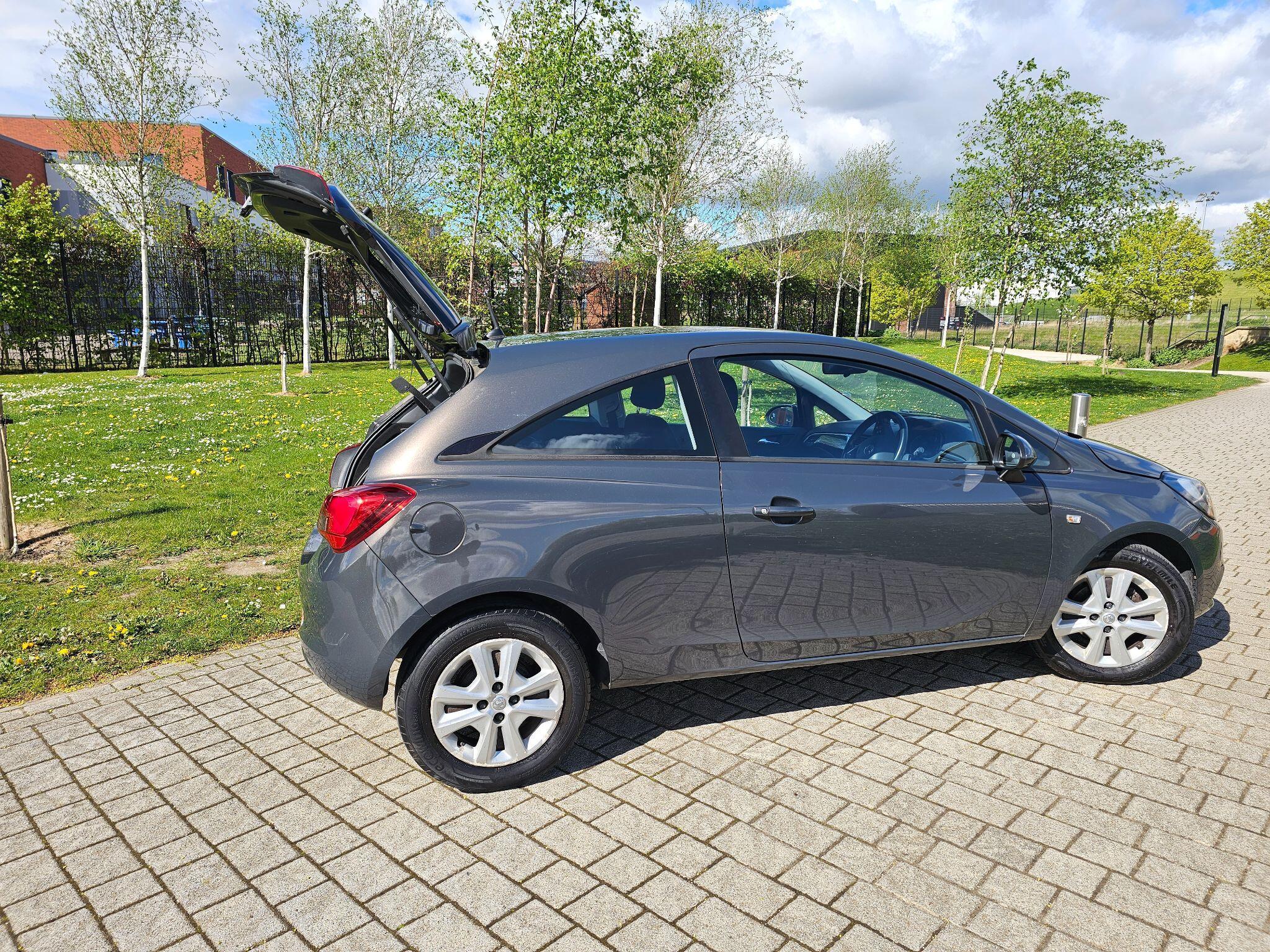 Vauxhall Corsa - Image 7