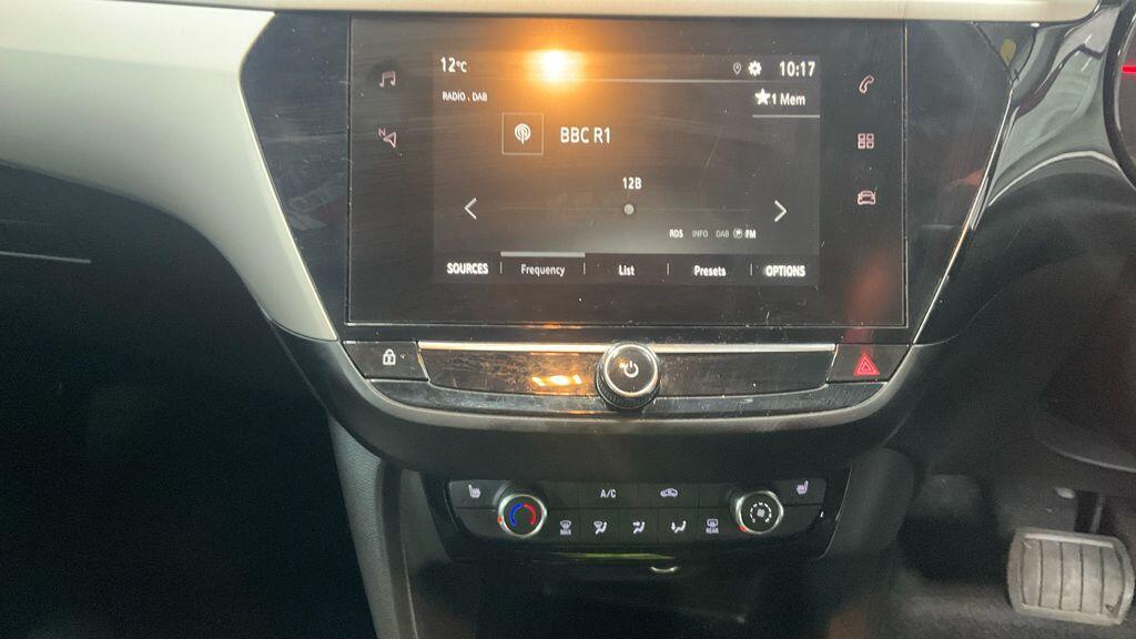 Vauxhall Corsa - Image 3