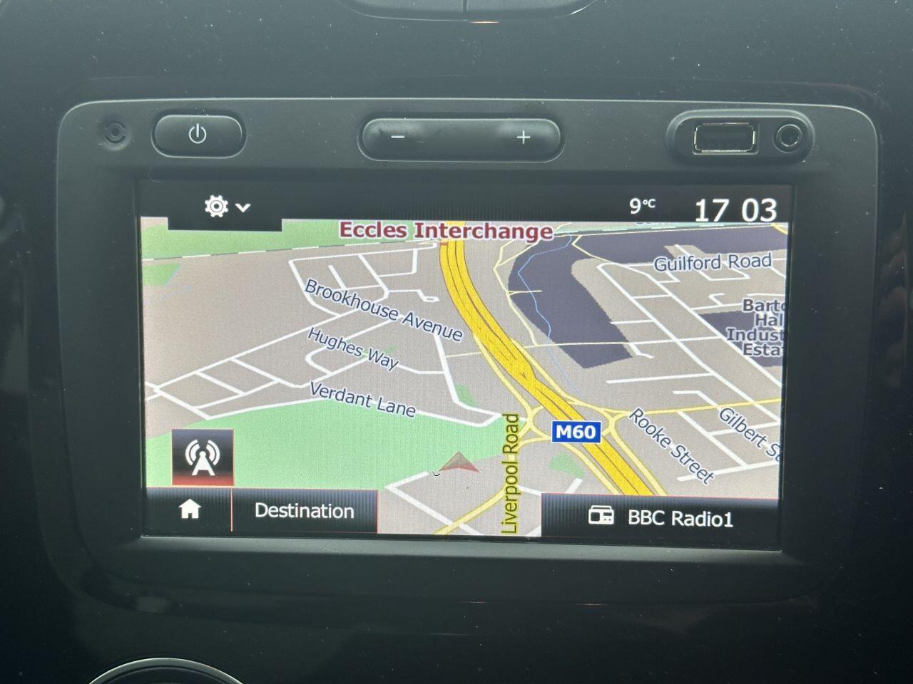 Renault Captur - Image 25