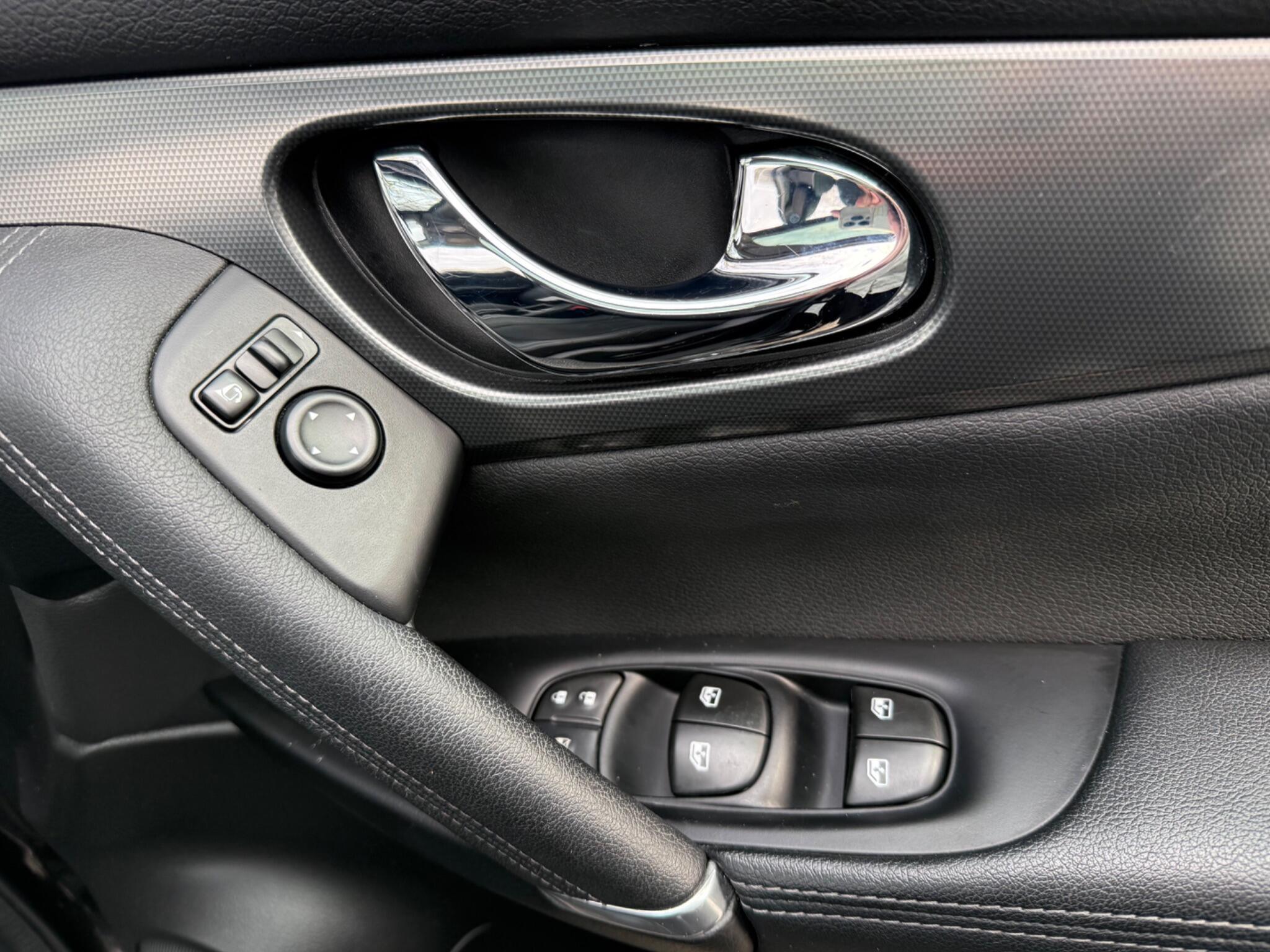 Nissan Qashqai - Image 35