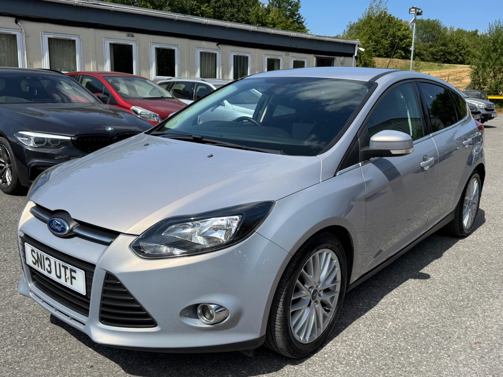 Ford Focus - Image 13