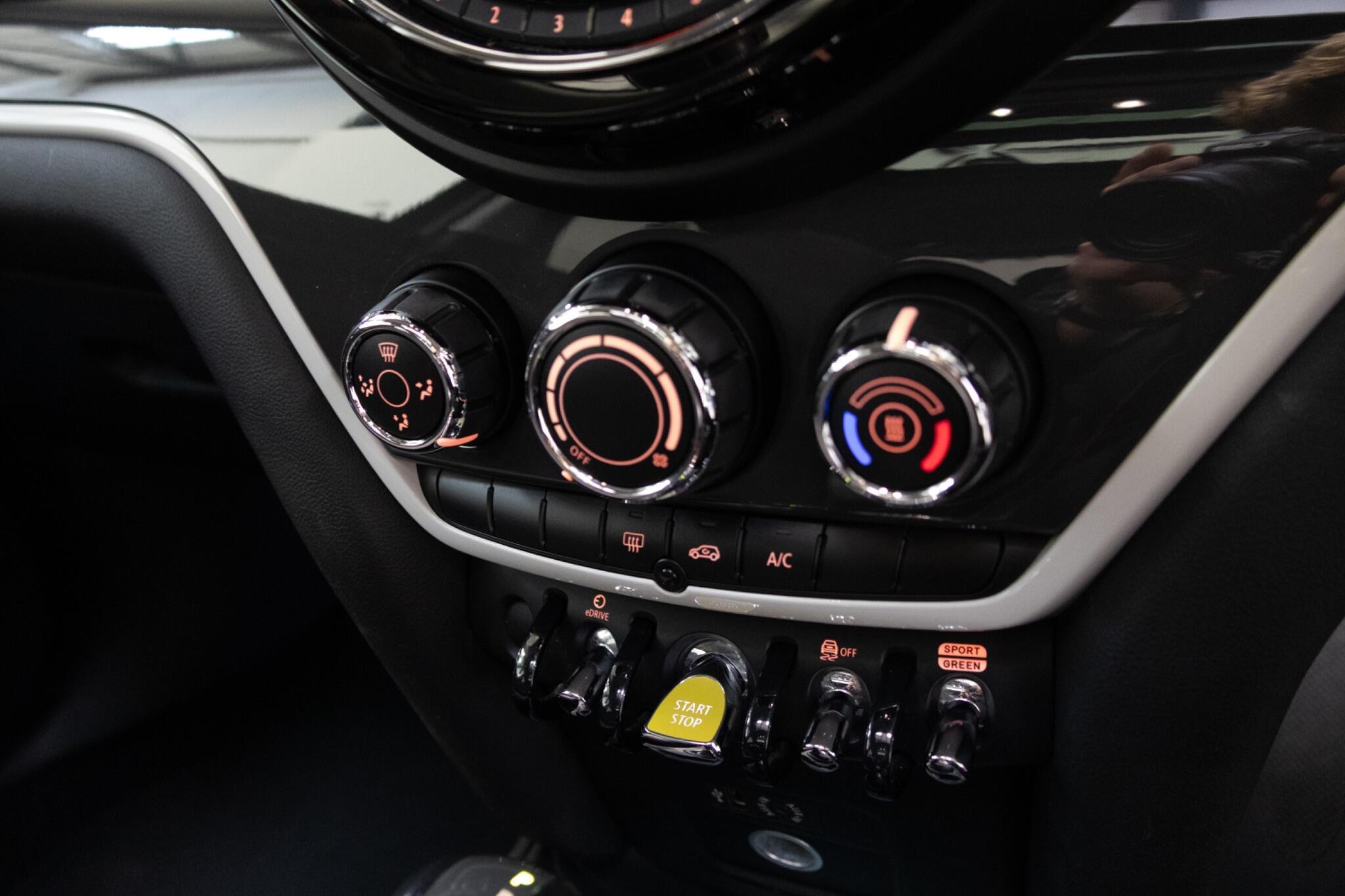 MINI Countryman - Image 29