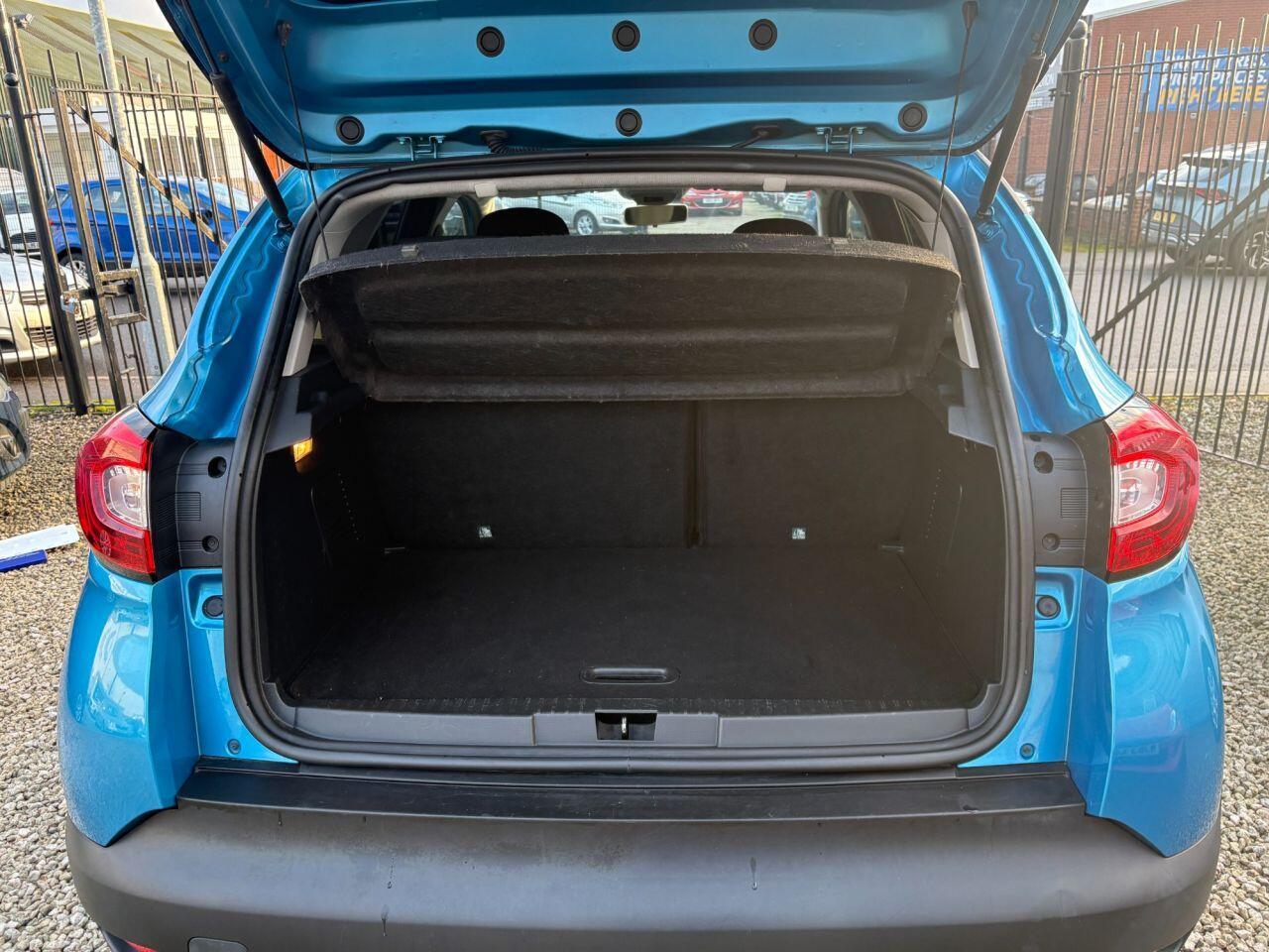 Renault Captur - Image 7
